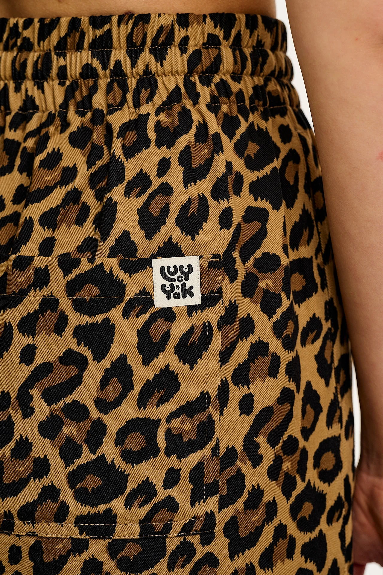 Charlie - Cotton Shorts in Leopard Print