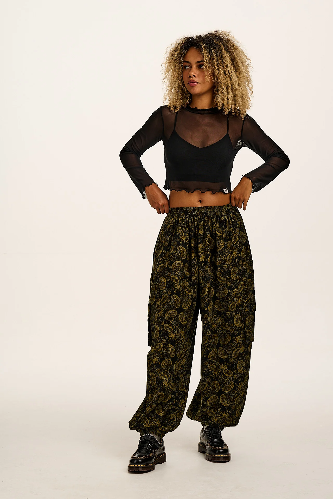 Perrie - Long Sleeve Mesh Top in Black