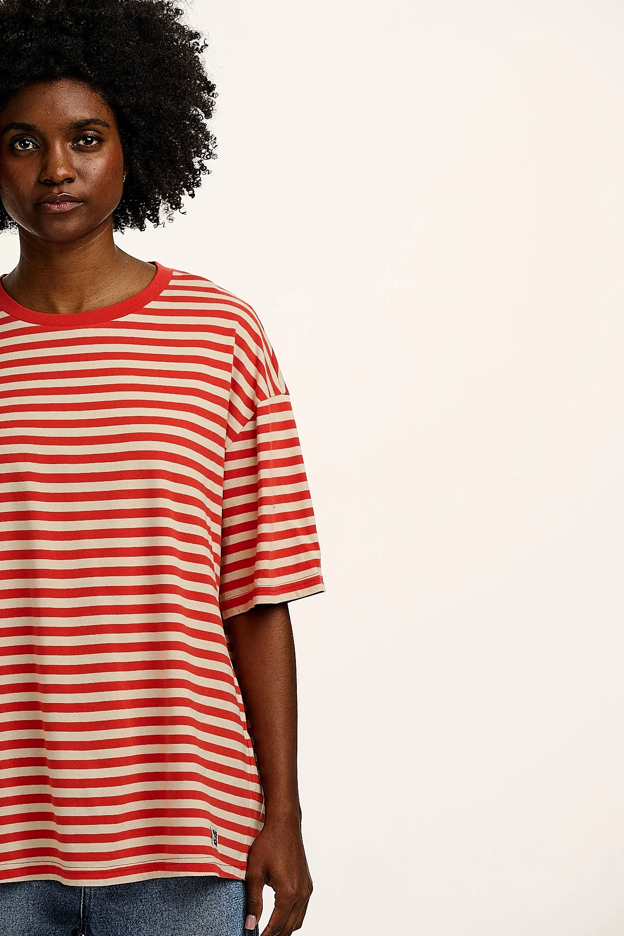 Benny - Oversized Cotton Tee in Red Stripe