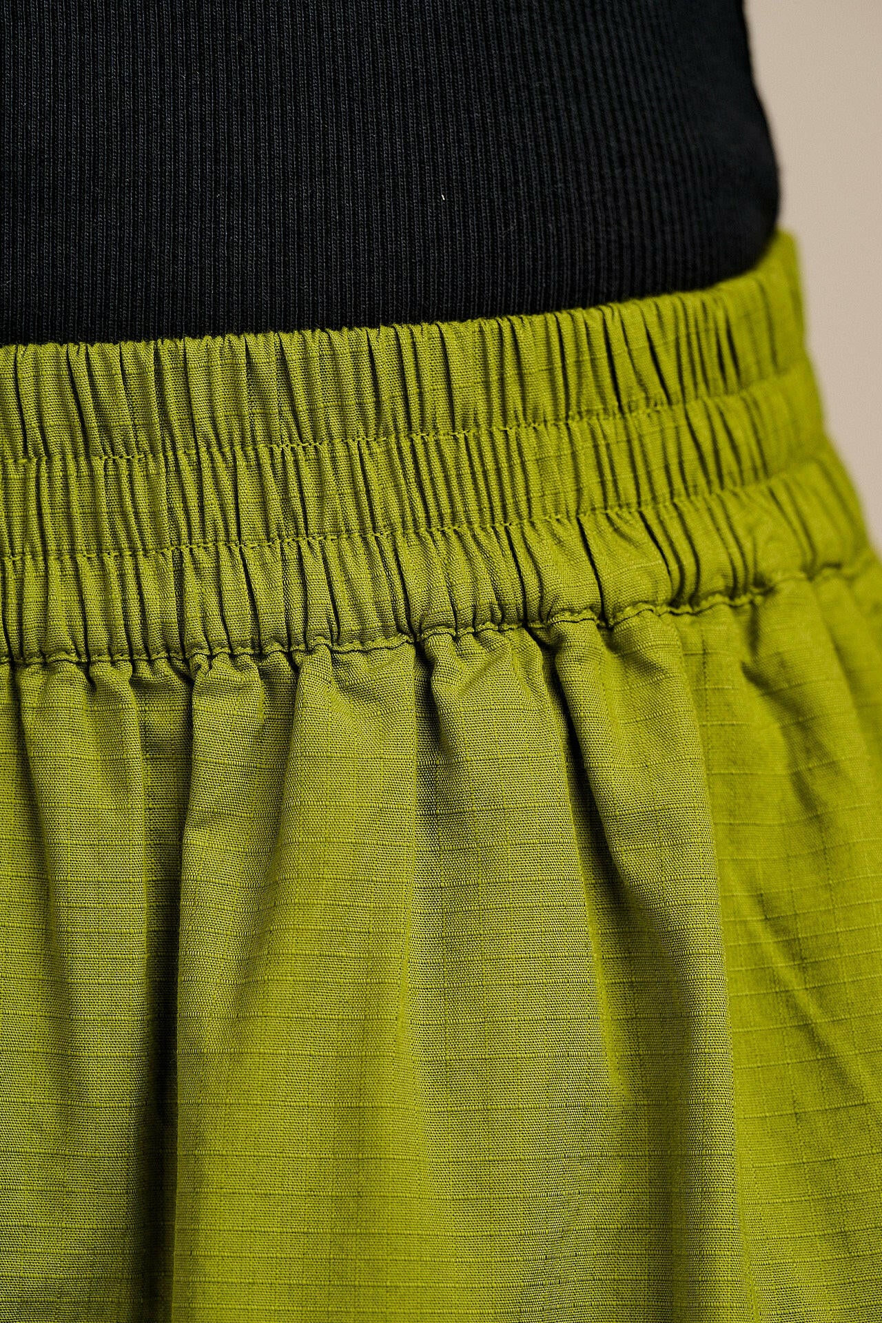 Dakota - Midi Skirt in Lima Bean Green