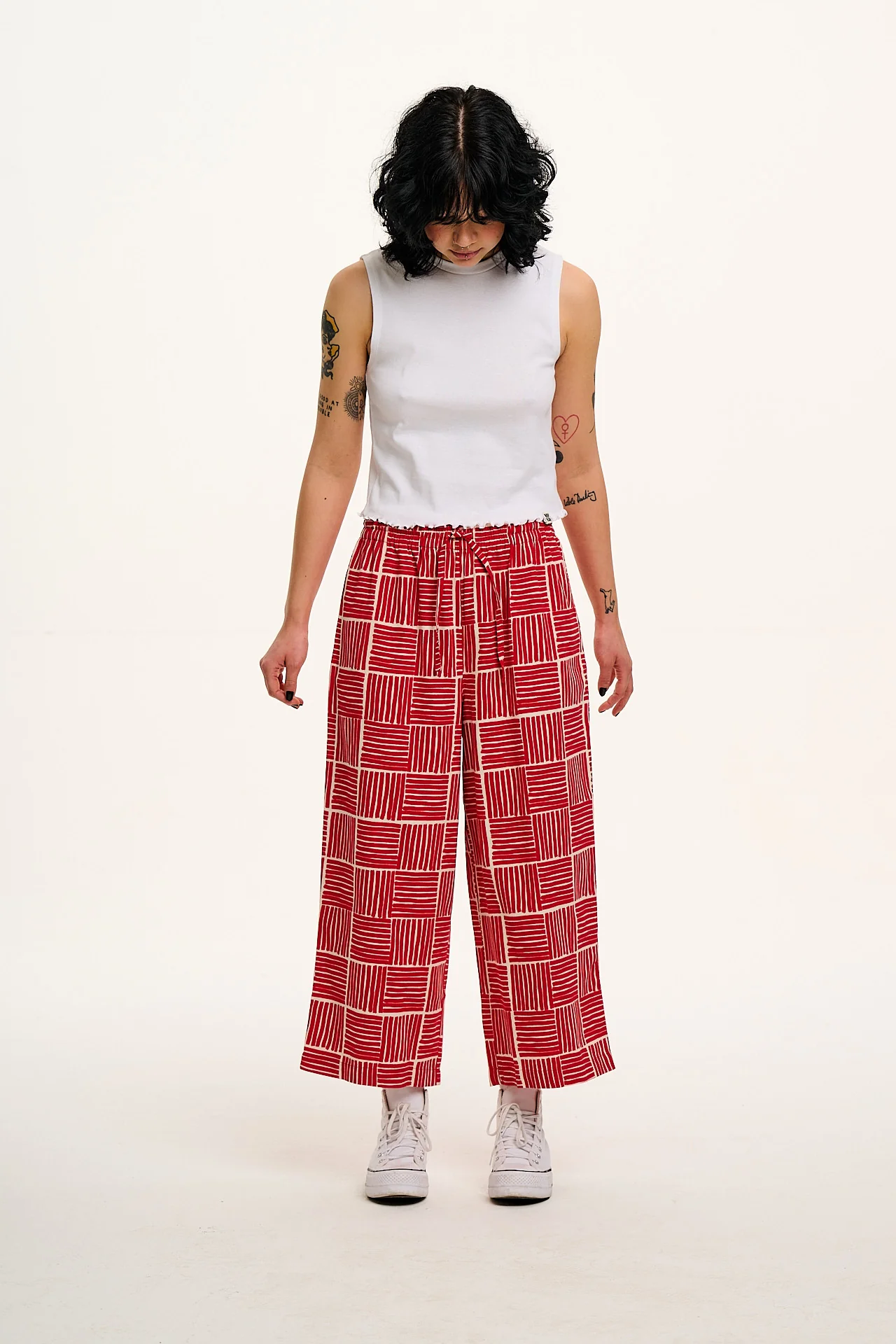 Chuck - Wide Leg Cotton Trousers in Red Geo Print