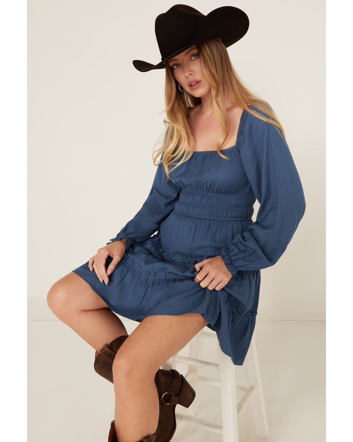 Ash & Violet Women's Long Sleeve Tiered Mini Dress