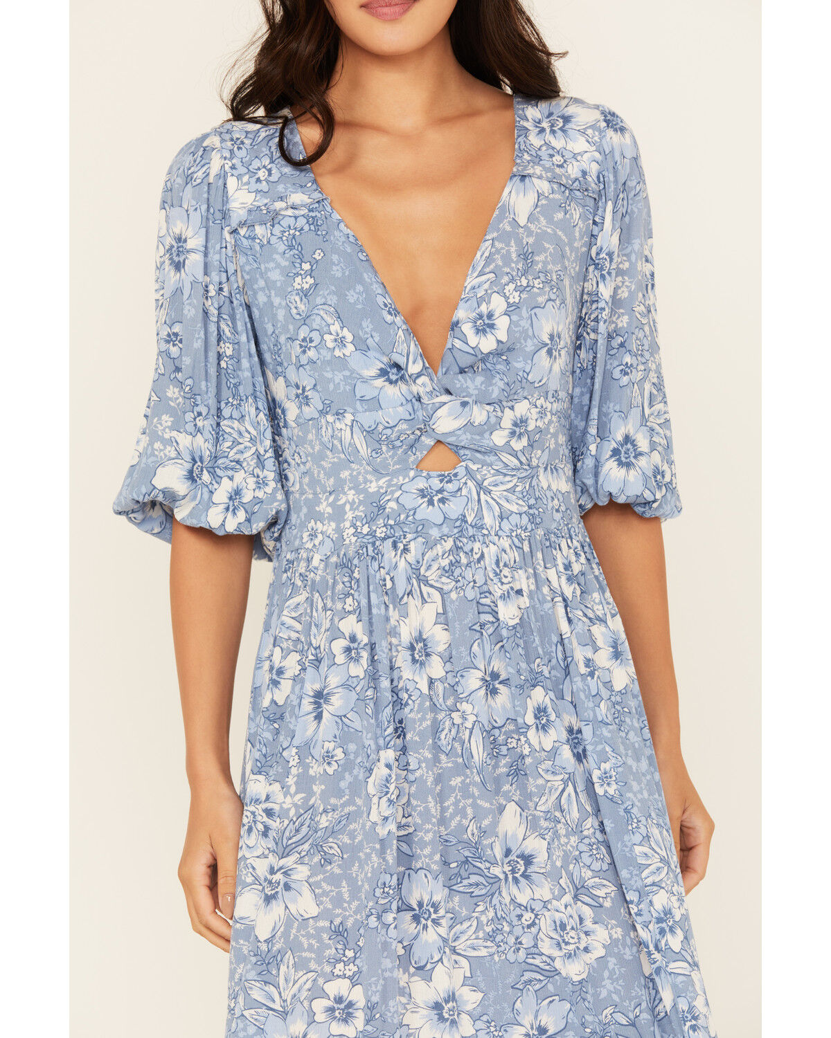 Wild Moss Women's Floral Print Front Twist Midi Dress