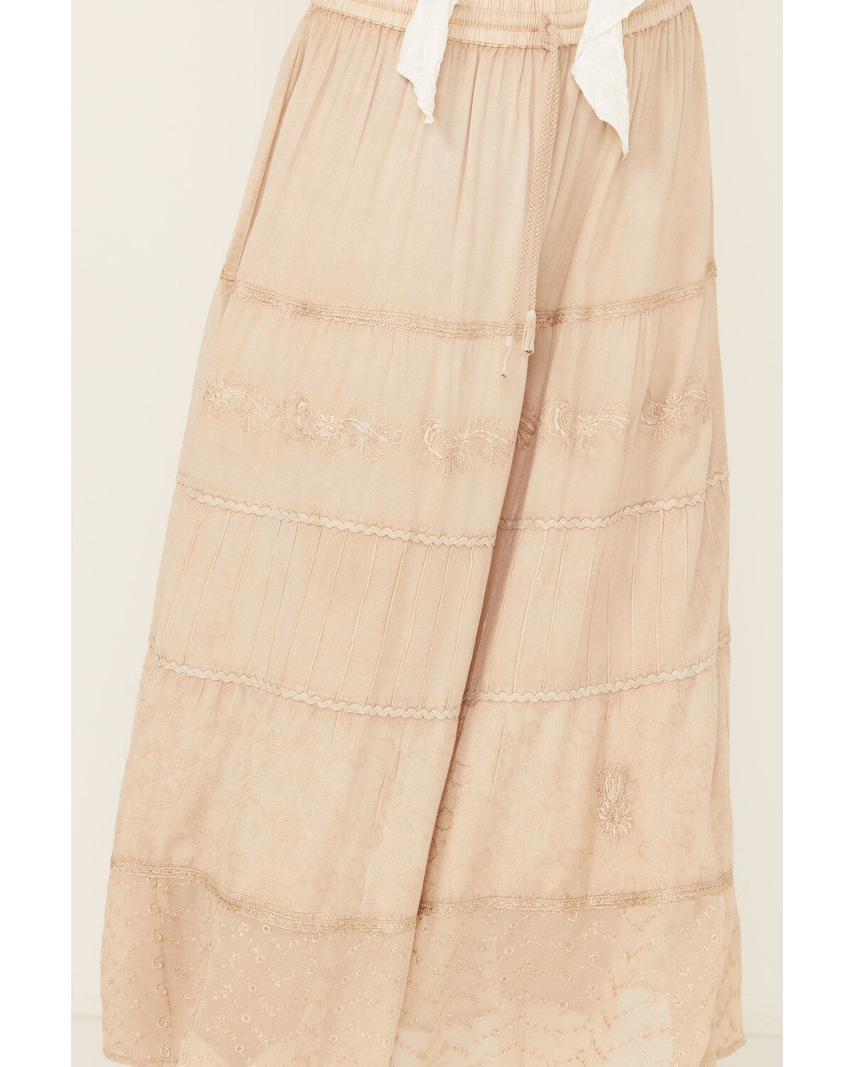 Gunit Women's Tiered Midi Skirt