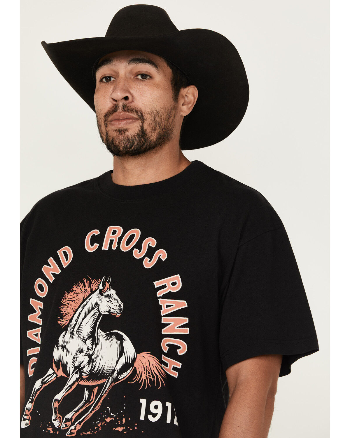 Diamond Cross Ranch Men's Bronco Heritage Short Sleeve Graphic T-Shirt
