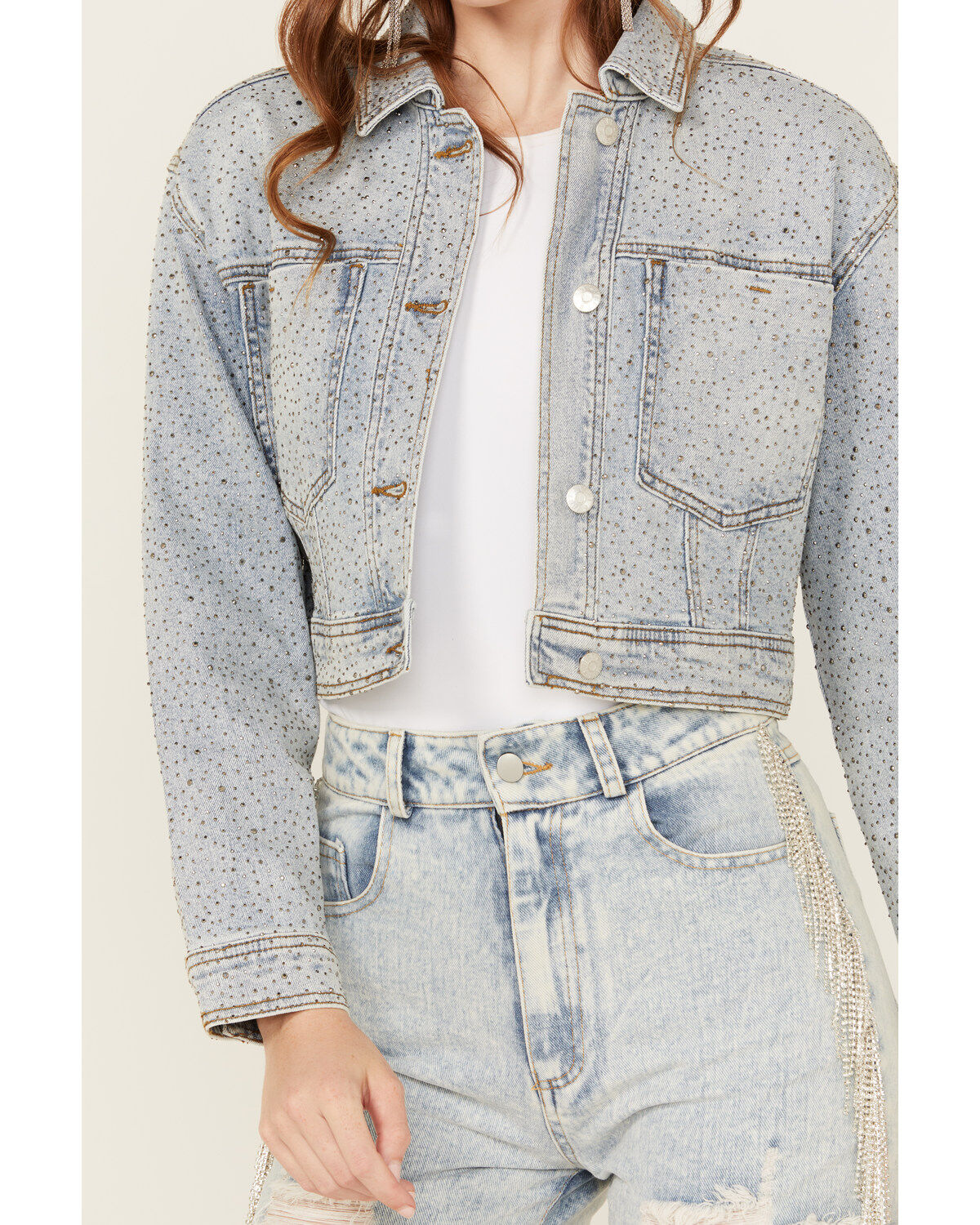 Vibrant Denim Women's Light Wash Rhinestone Cropped Denim Trucker Jacket