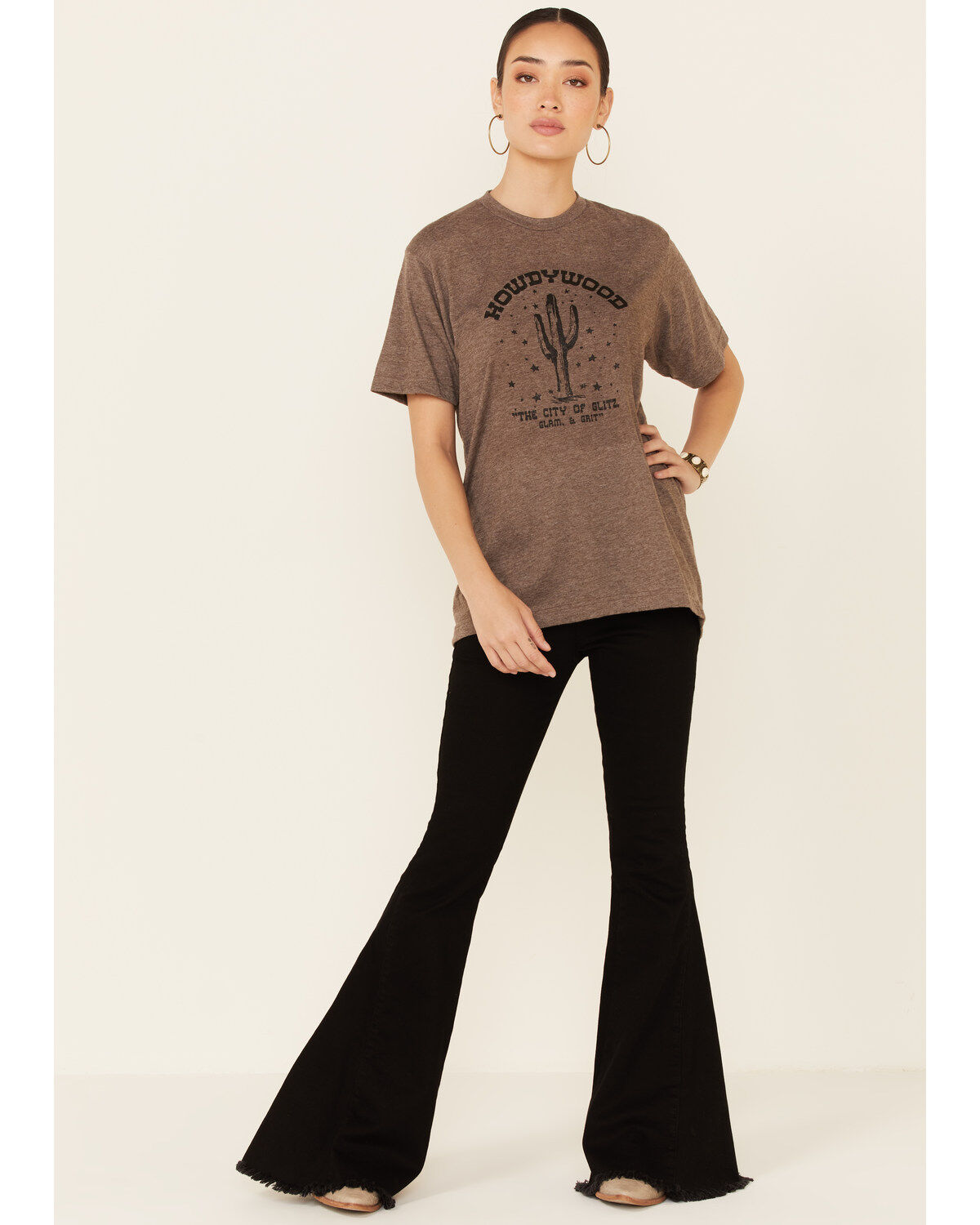 Ali Dee Women's Heather Brown Howdywood Graphic Short Sleeve Tee