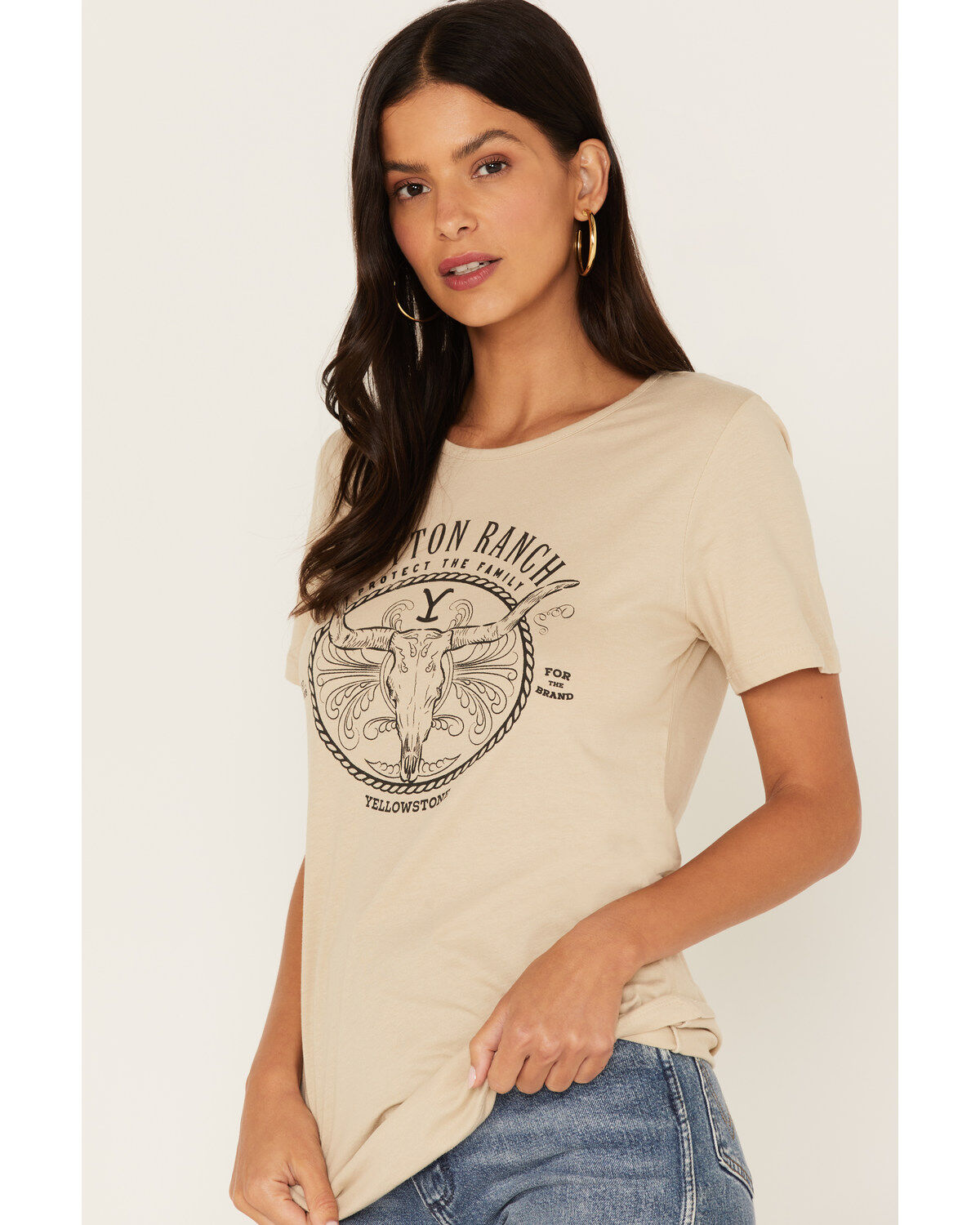 Paramount Network's Yellowstone Women's Ivory Steerhead Rope Graphic Tee