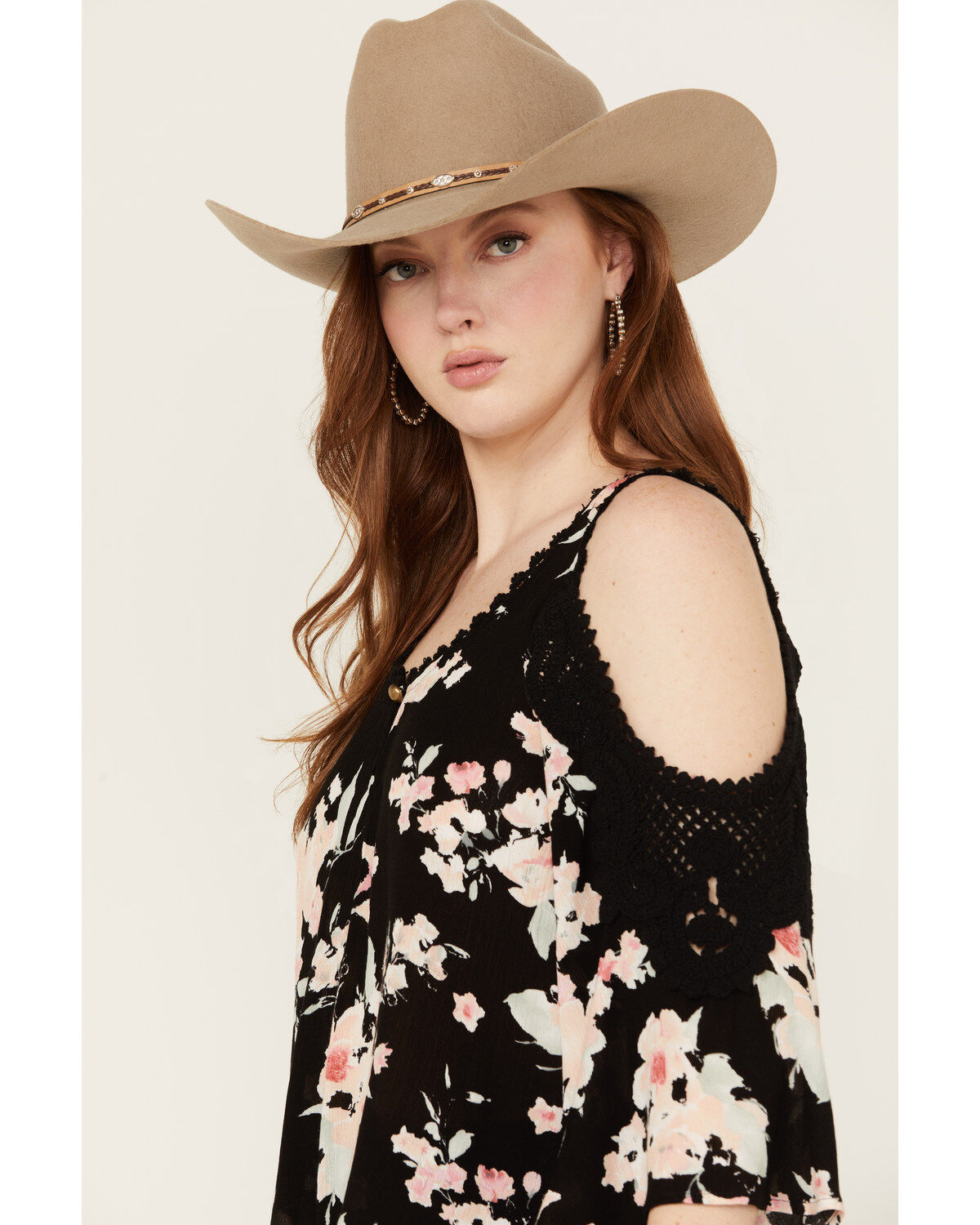 Wild Moss Women's Floral Print Cold Shoulder Top