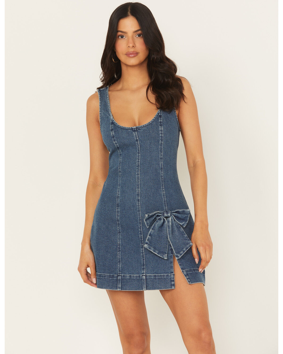 Show Me Your Mumu Women's Bridgeport Sleeveless Bow Denim Mini Dress