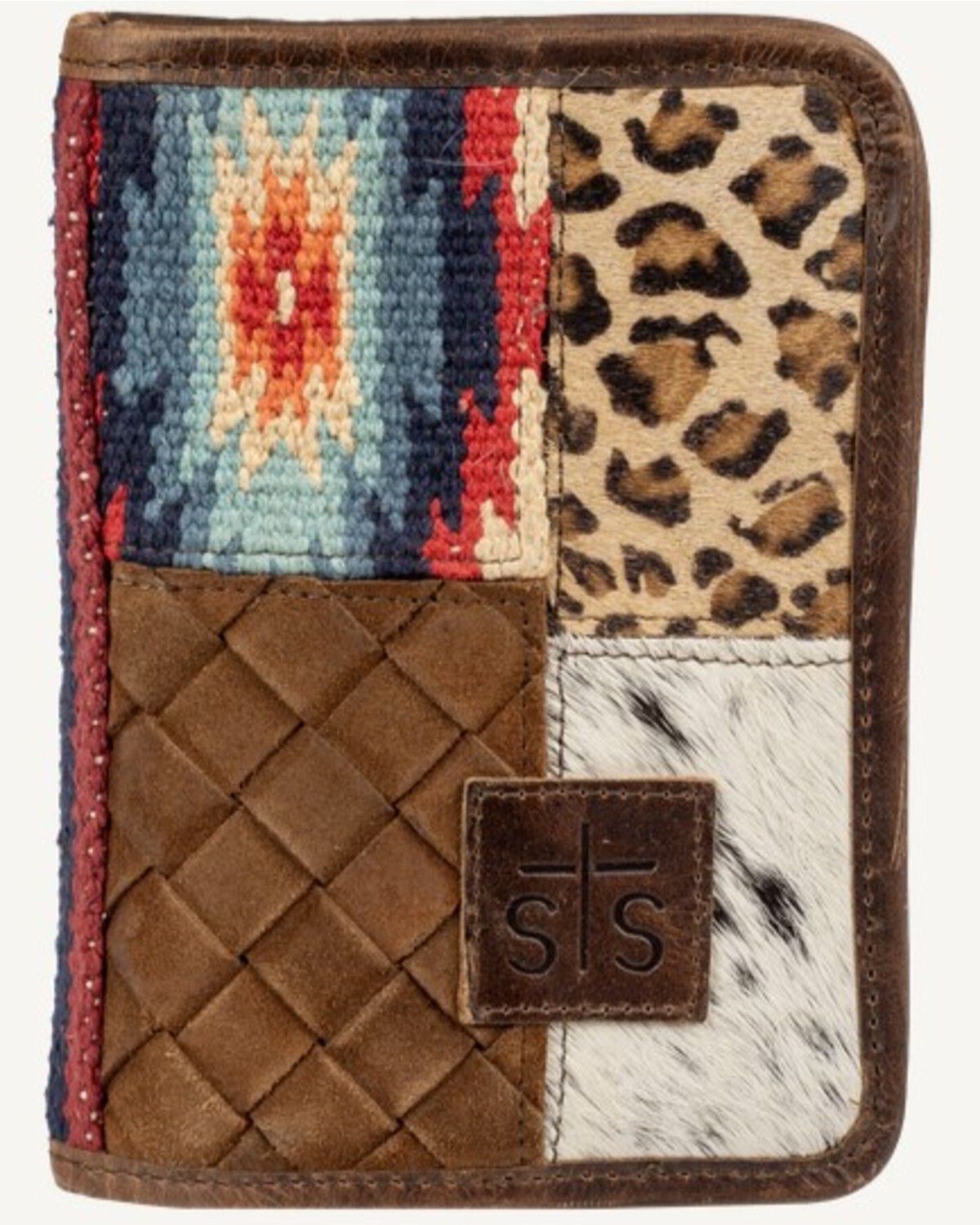 STS Ranchwear By Carroll Women's Chaynee Mountain Magnetic Wallet