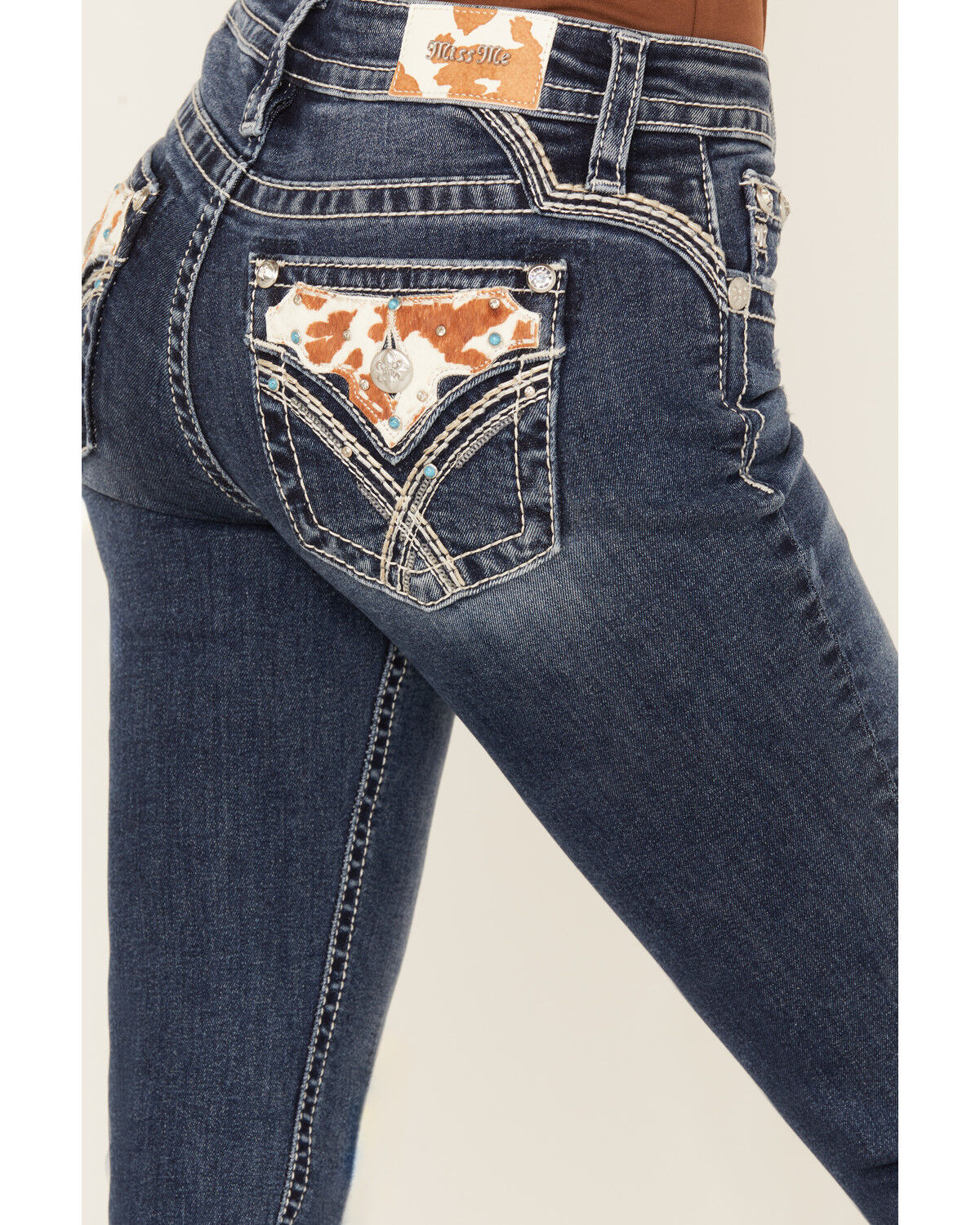 Miss Me Women's Medium Wash Mid Rise Cowhide Pocket Bootcut Stretch Denim Jeans