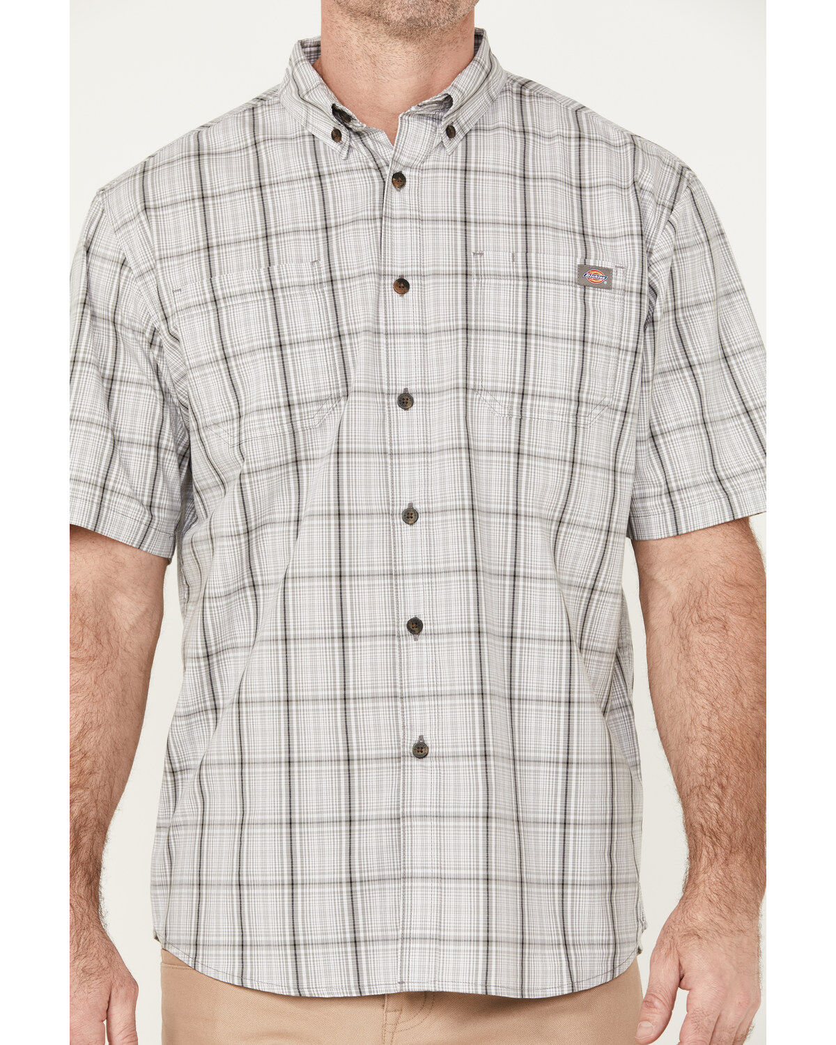 Dickies Men's Plaid Print Short Sleeve Button-Down Relaxed Fit Flex Work Shirt