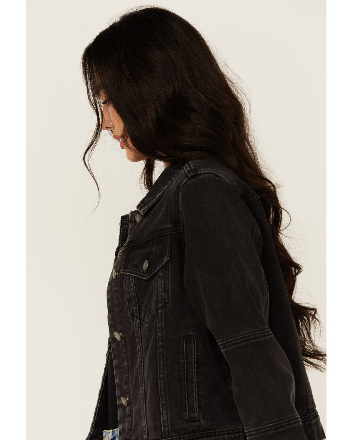 Veveret Women's Denim Jacket