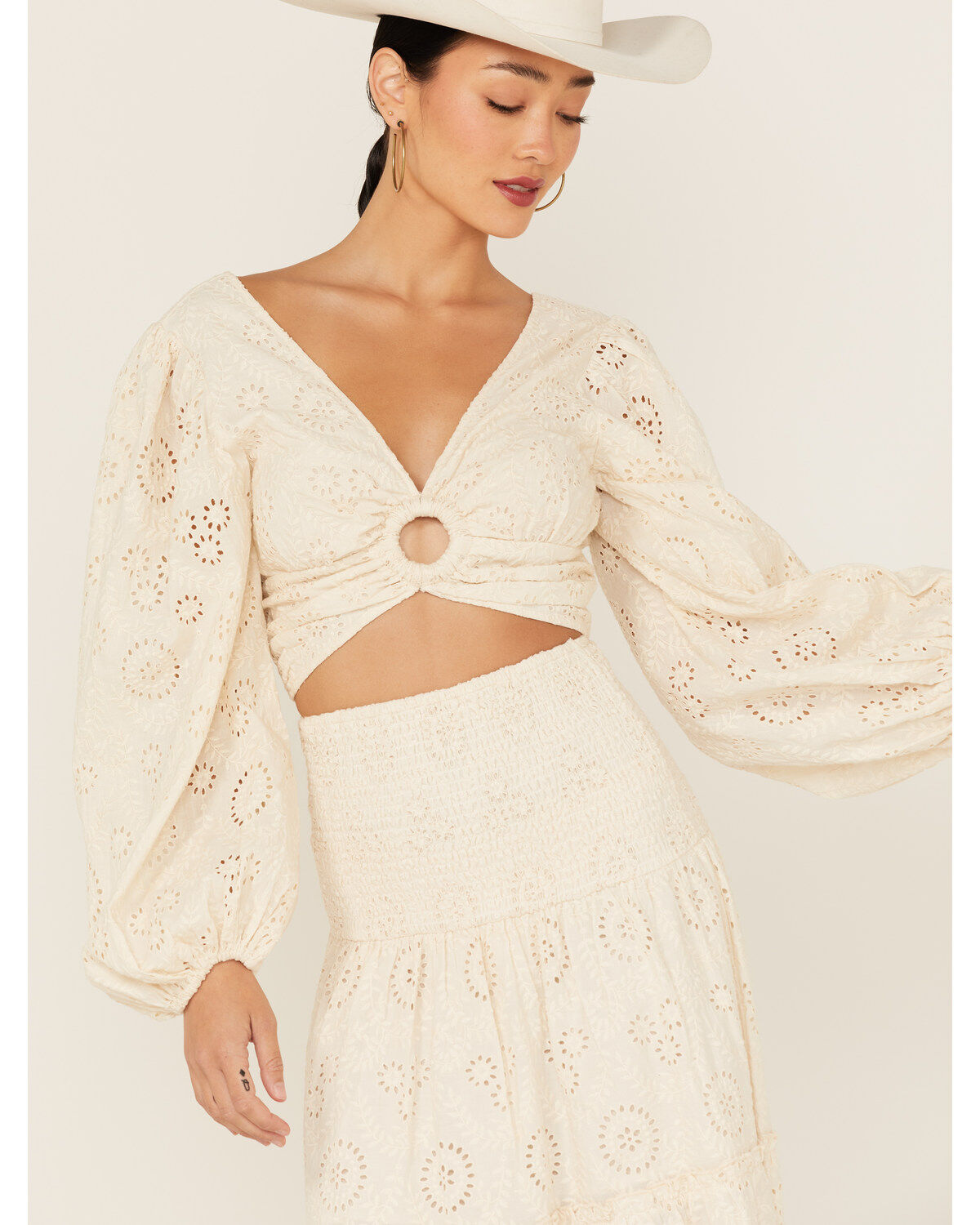 Jen's Pirate Booty Women's Getaway Crop Top