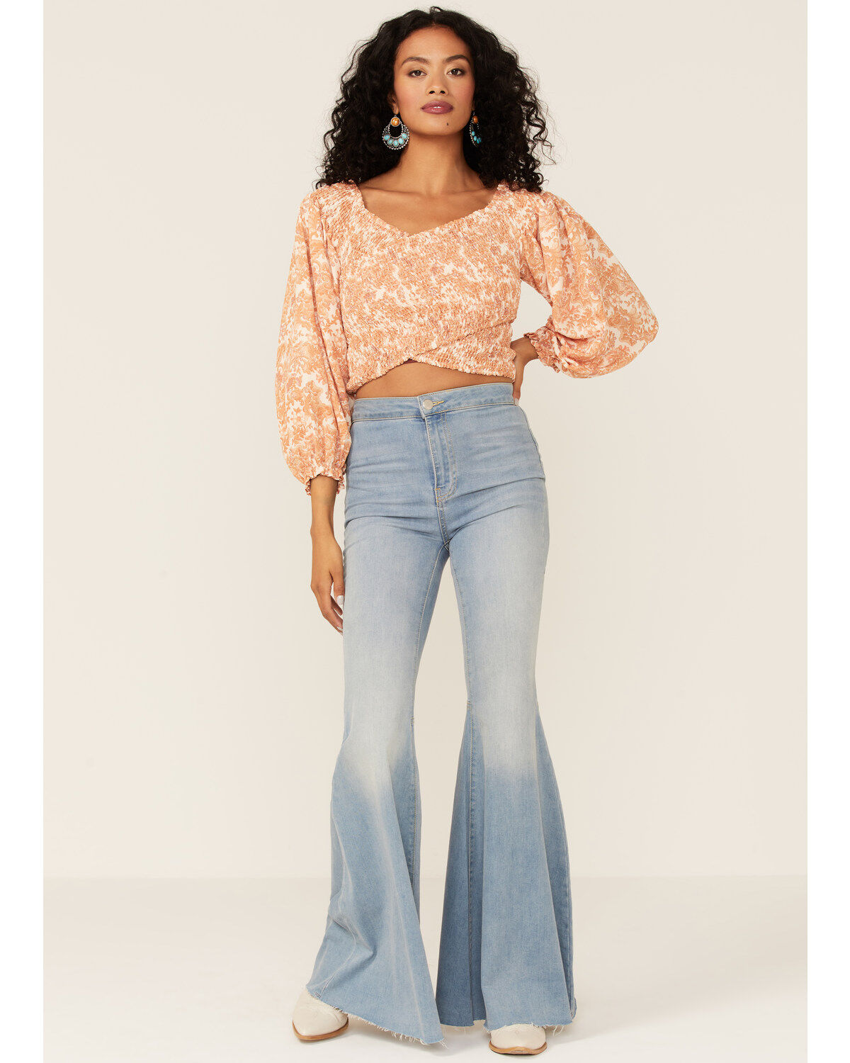 Flying Tomato Women's Criss Cross Smocked Long Sleeve Crop Top