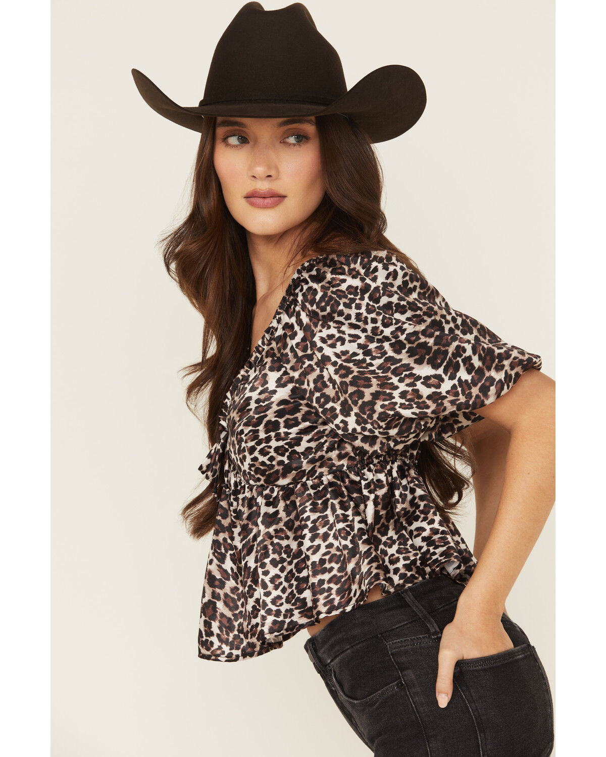 Originality Women's Leopard Print Short Sleeve Top