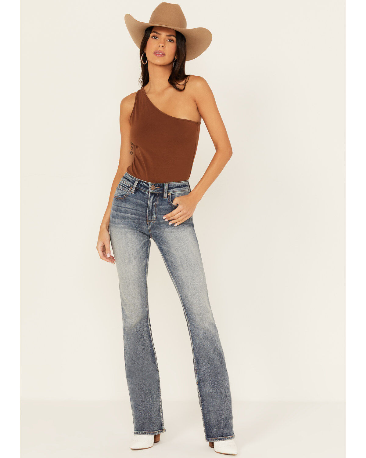 Shyanne Women's Medium Wash Aria Novelty Back Pocket Mid Rise Bootcut Stretch Denim Jeans