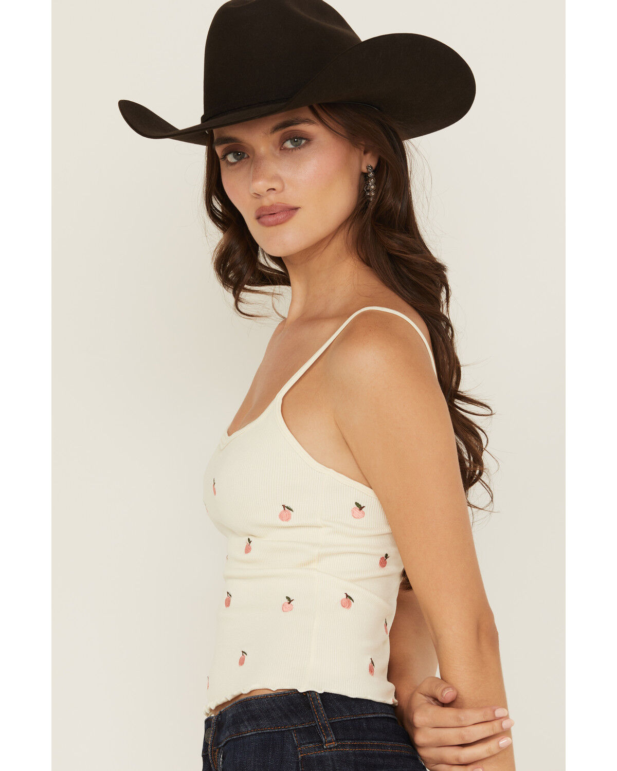 Fornia Women's Peach Embroidered Sleeveless Cropped Tank Top