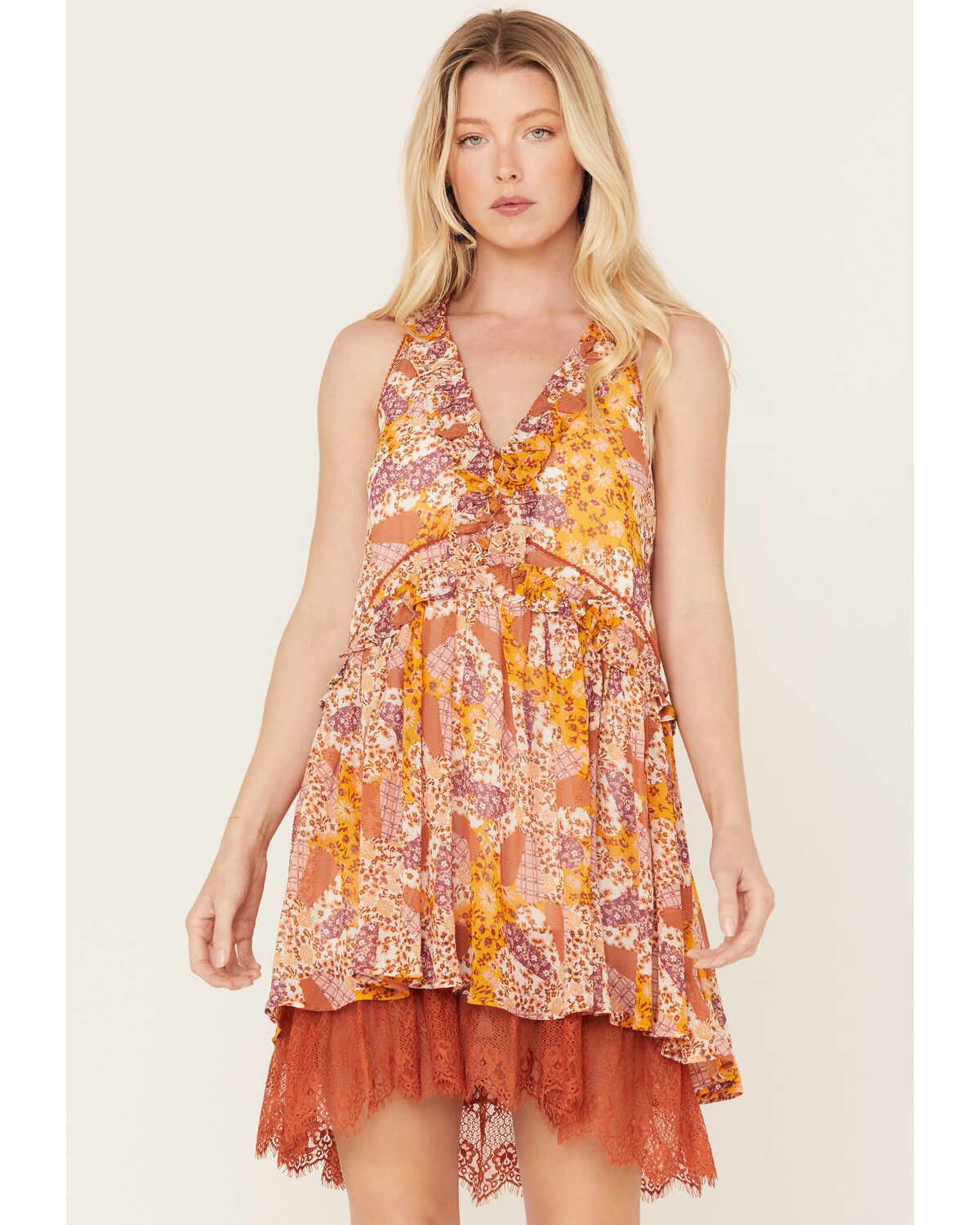 Miss Me Women's Floral Print Lace Sleeveless Mini Dress