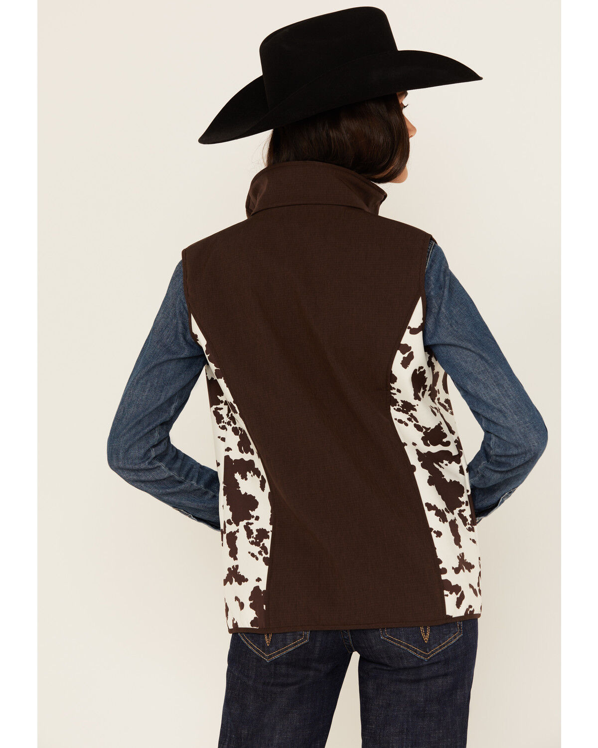 Cowgirl Hardware Women's Cow Print Softshell Vest