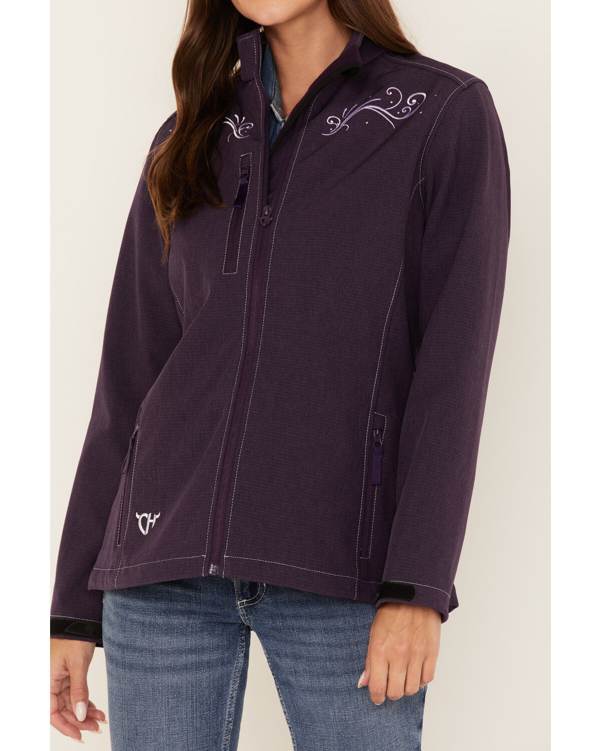 Cowgirl Hardware Women's Filigree Embroidered Emblem Softshell Jacket