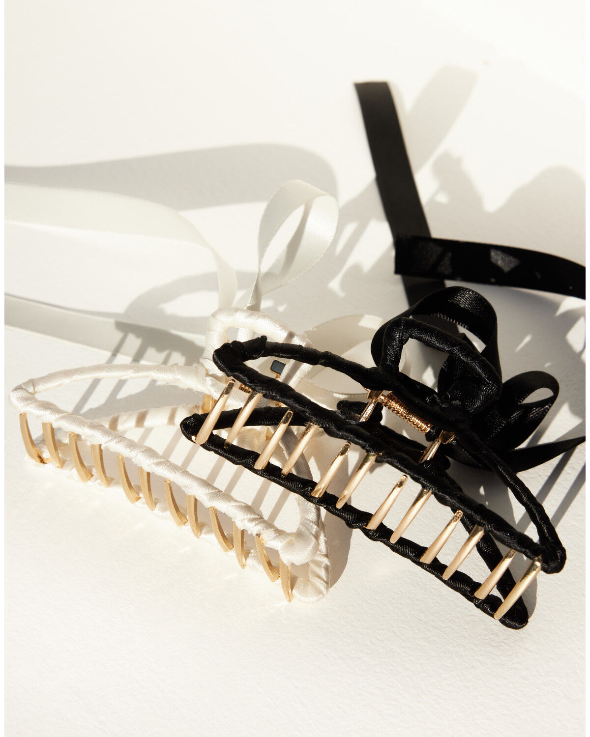 Shyanne Women's Bow Claw Clip Set - 2 Piece