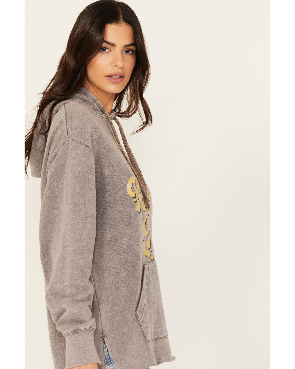Cleo + Wolf Women's Beer With Me Washed Graphic Hoodie