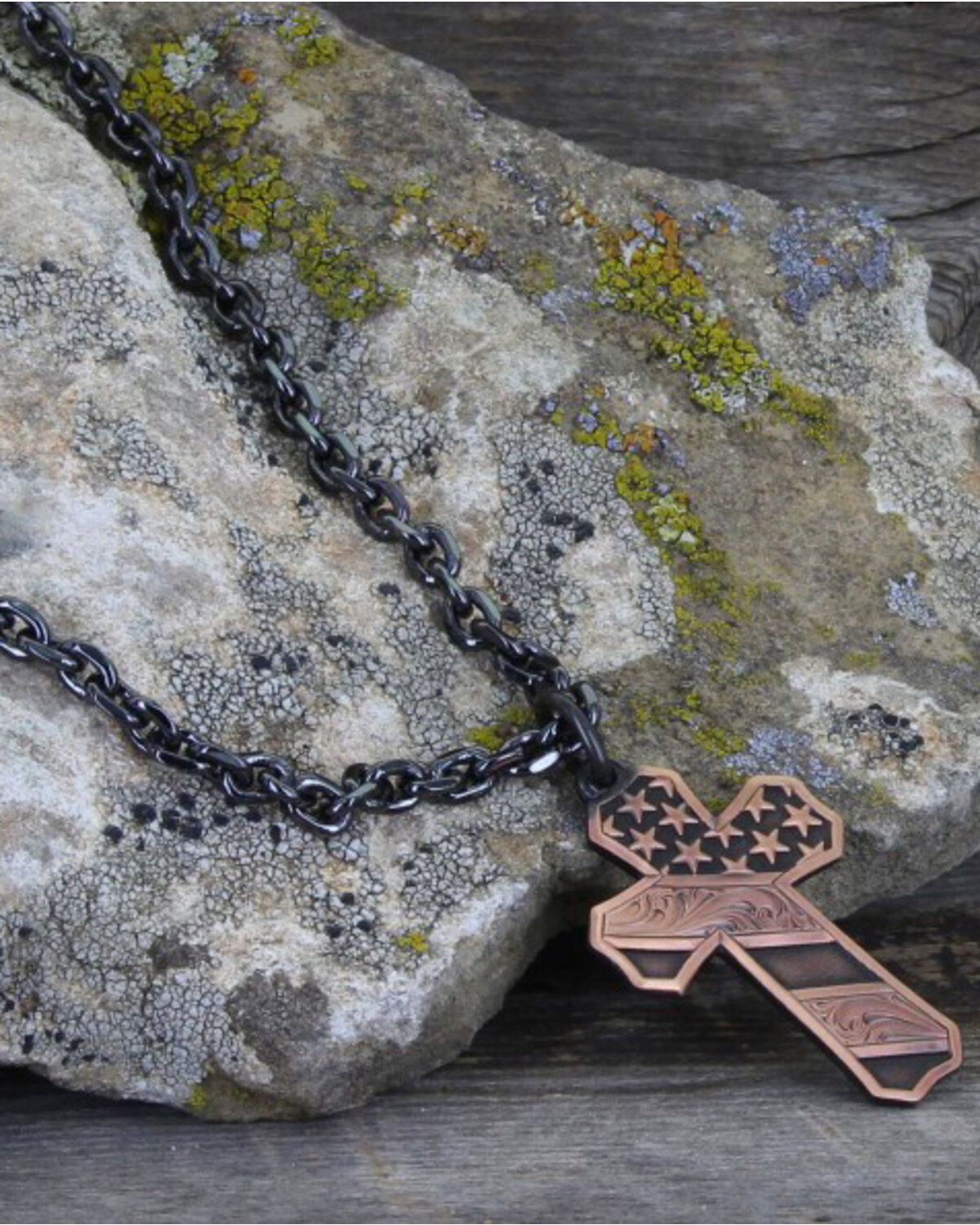 Montana Silversmiths Men's Nickel Faded Glory Cross Necklace