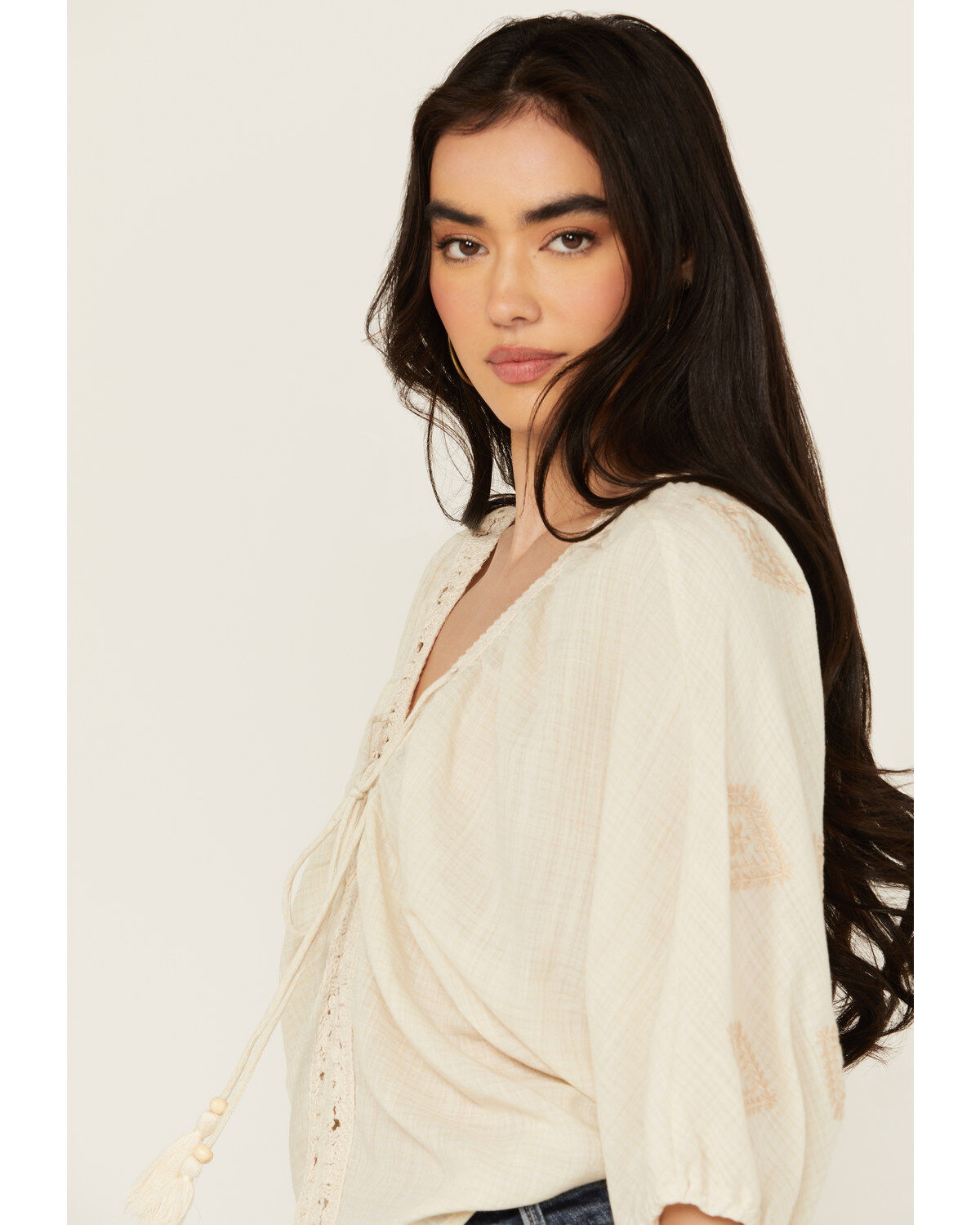 Miss Me Women's Long Sleeve Geo Crochet Top