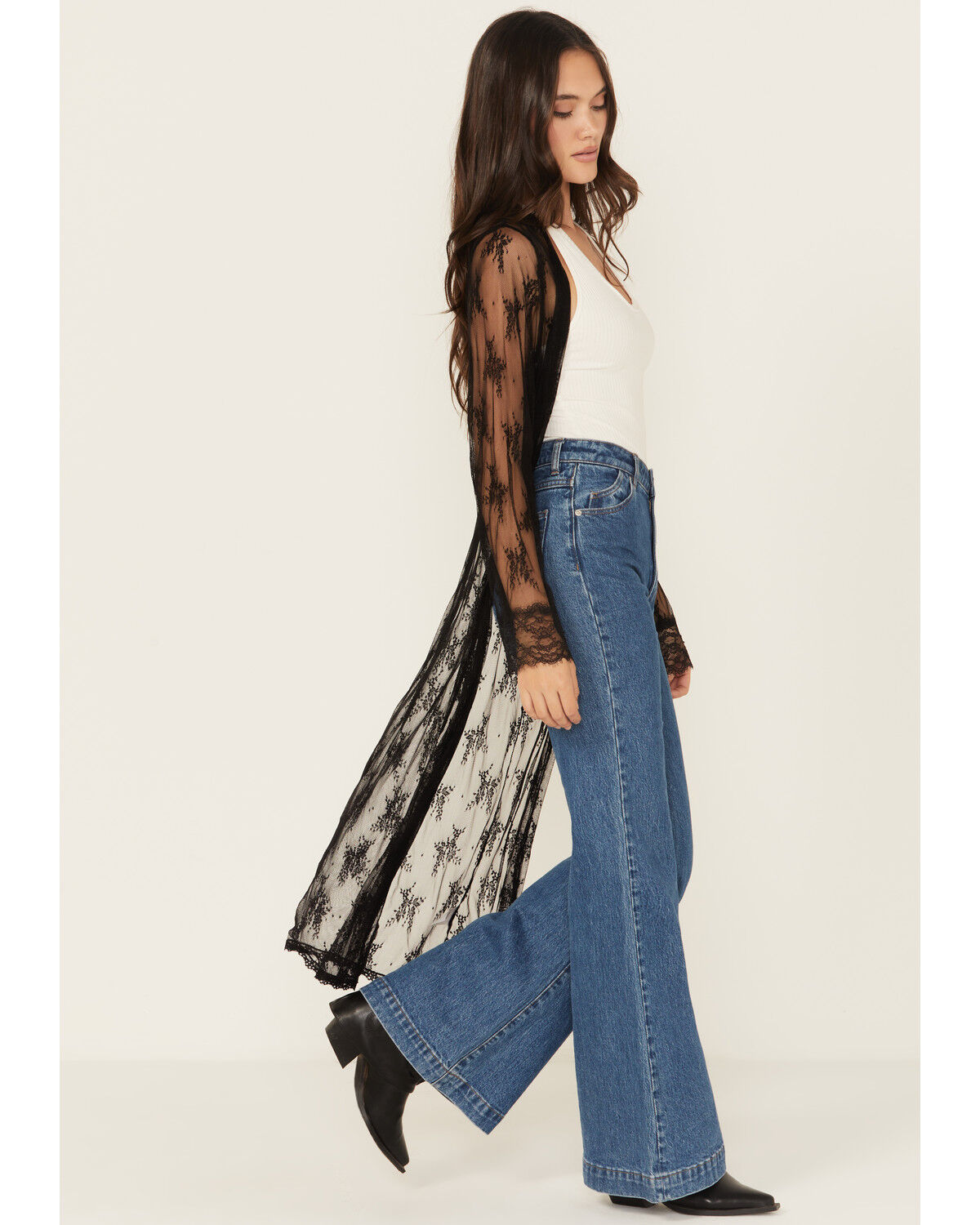 Beyond The Radar Women's Lace Long Sleeve Kimono