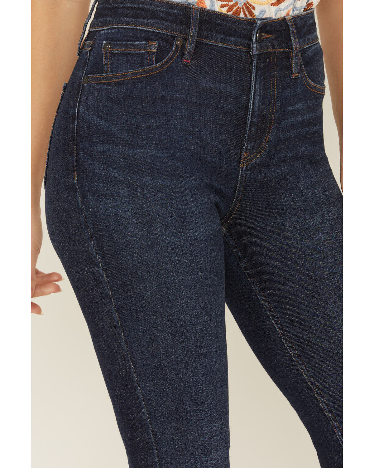 Idyllwind Women's Lanawood Dark Wash Legend High Rise Hold It In Extreme Stretch Denim Jeans