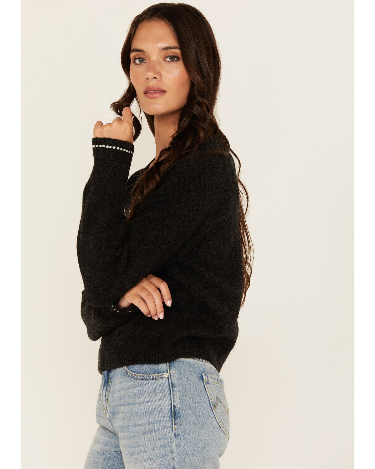 White Crow Women's Howdy Stitched Long Sleeve Sweater