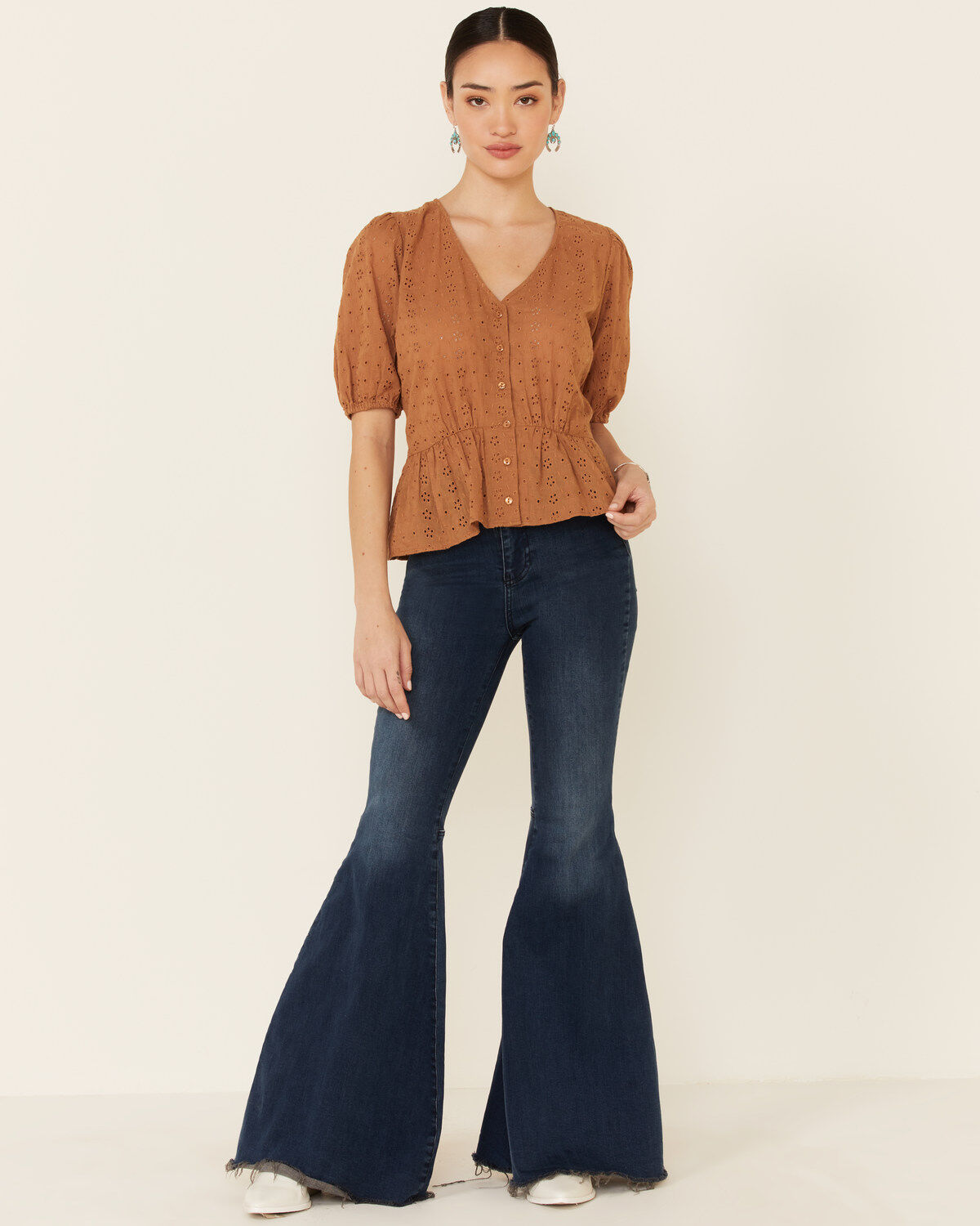 Wishlist Women's Eyelet Peplum Short Sleeve Top