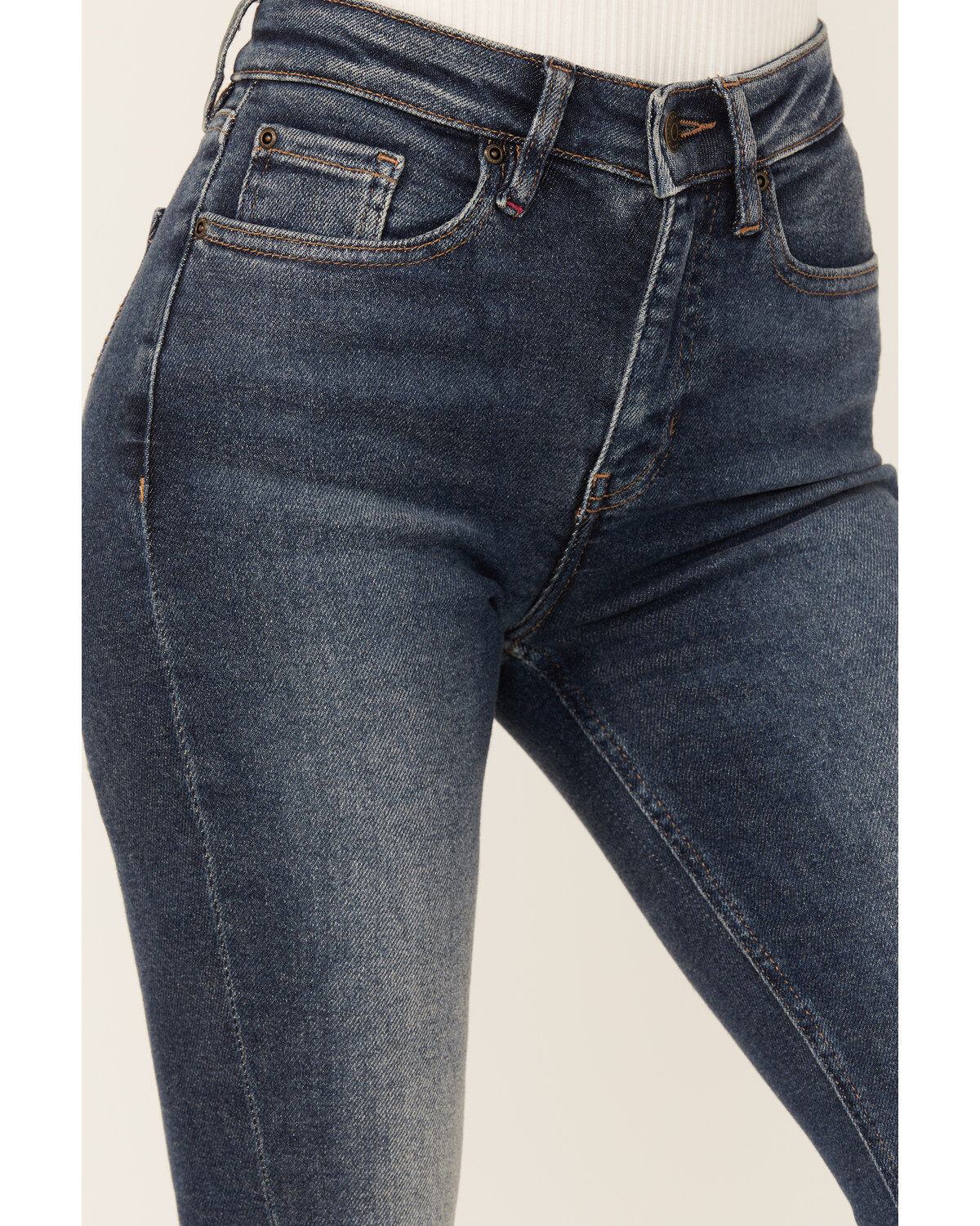 Idyllwind Women's Cannery Dark Wash Gypsy High Rise Flare Super Stretch Denim Jeans