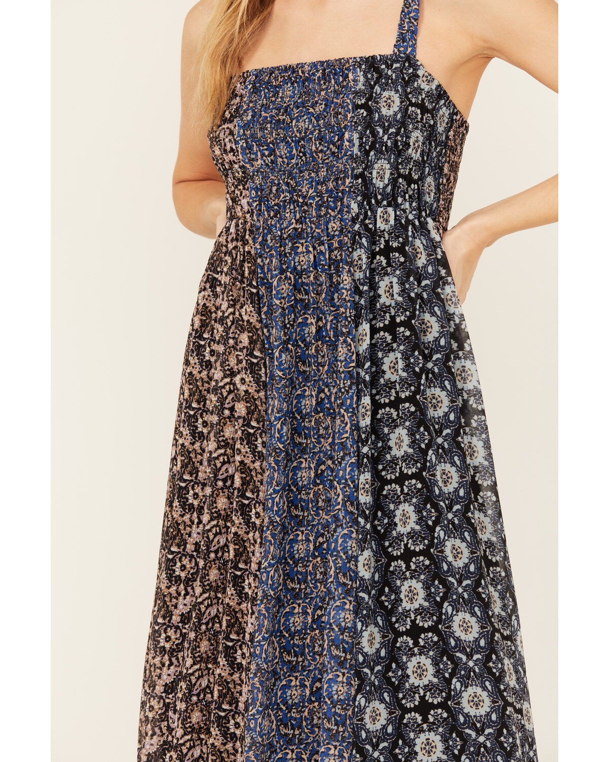 Beyond The Radar Women's Printed Swing Midi Dress