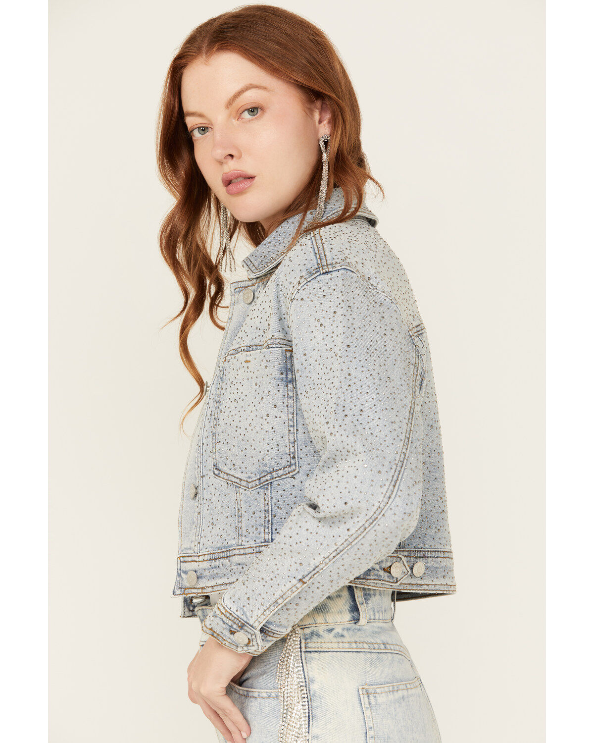 Vibrant Denim Women's Light Wash Rhinestone Cropped Denim Trucker Jacket