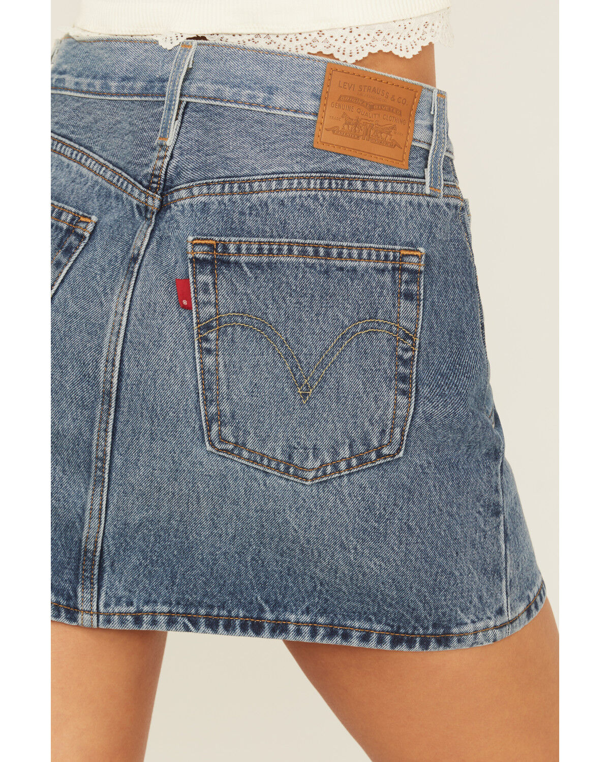 Levi's Women's Icon Medium Wash Two-Tone Denim Western Mini Skirt