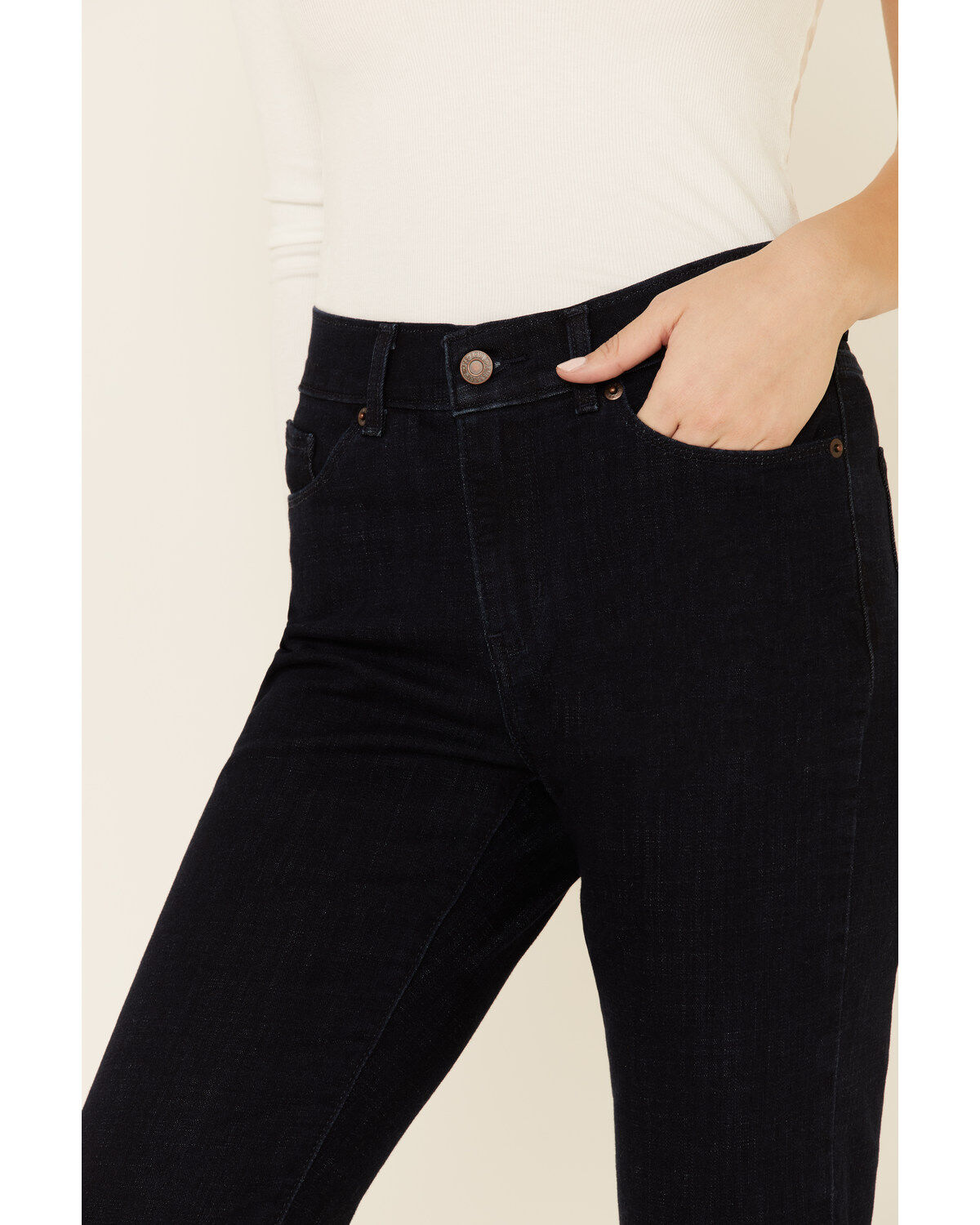 Levi’s Women's Classic Straight Fit Jeans