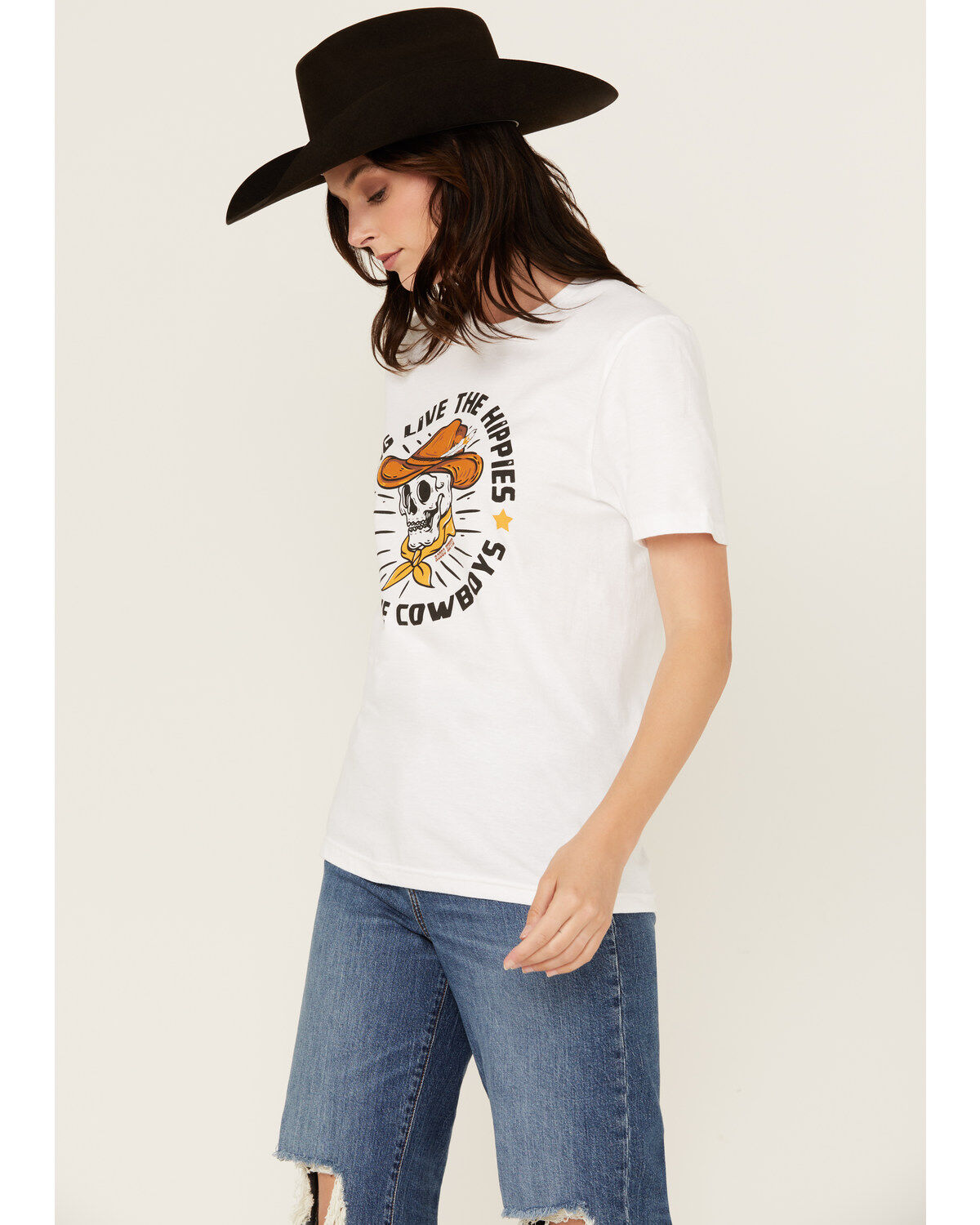 Rodeo Hippie Women's Long Live Cowboys Skull Short Sleeve Graphic Tee