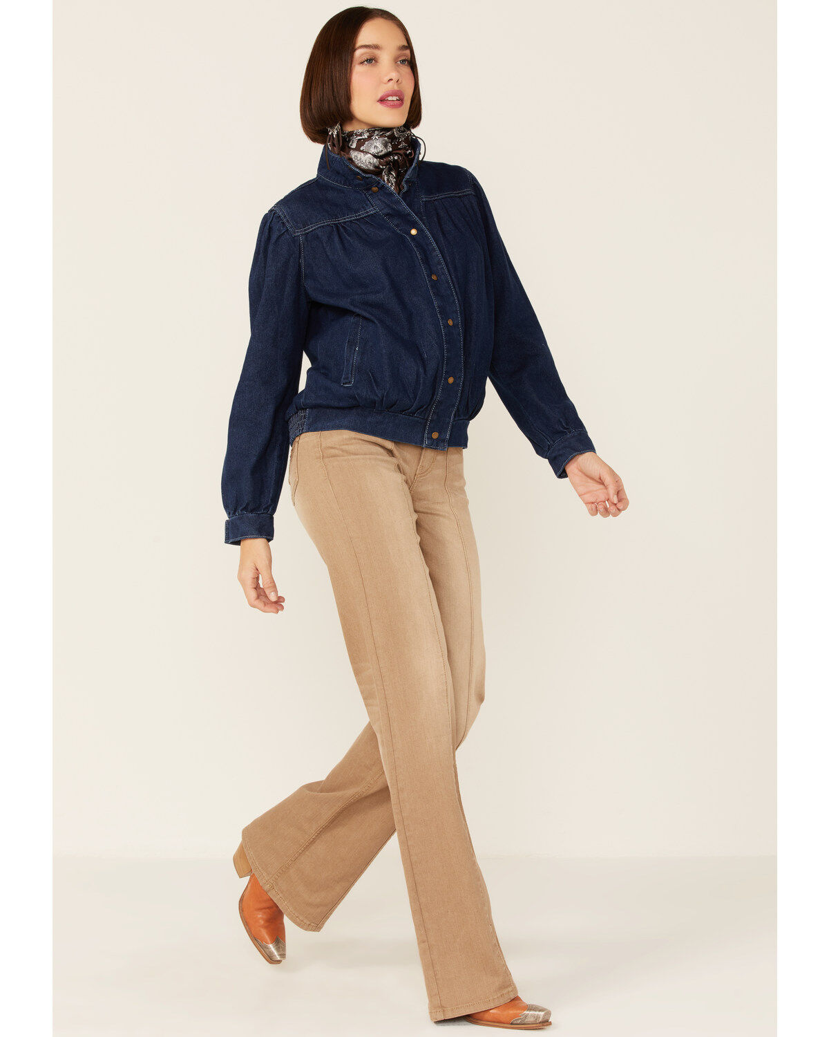 Molly Bracken Women's Track Pleated Snap-Front Denim Jacket