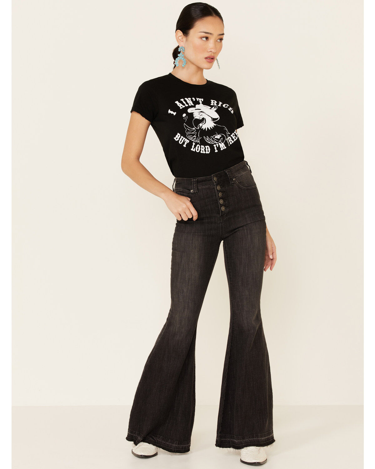 Bandit Brand Women's I Ain't Rich But Lord I'm Free Graphic Tee