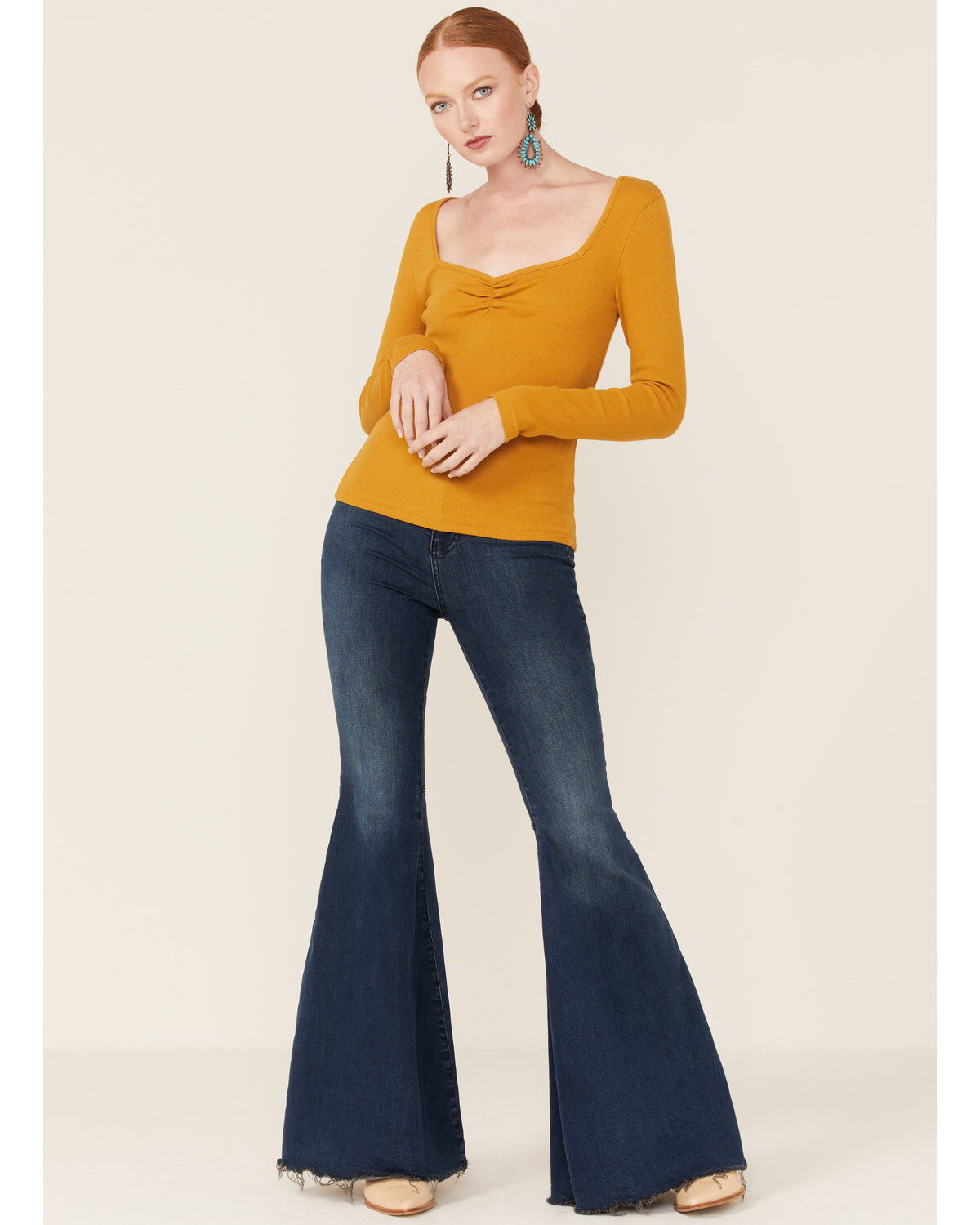 Panhandle Women's Cinch Front Ribbed Knit Long Sleeve Top