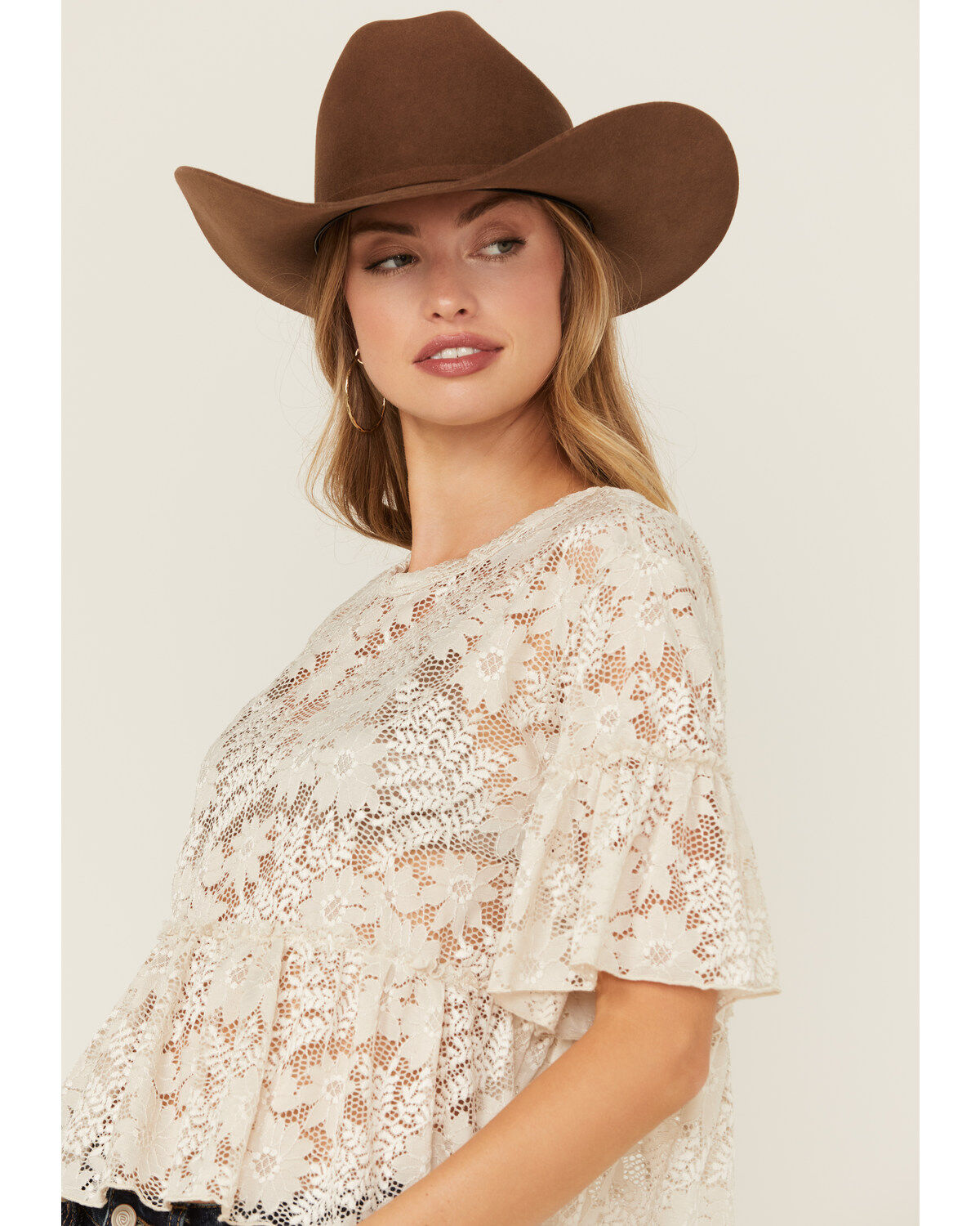 Originality Women's Lace Ruffle Short Sleeve Top