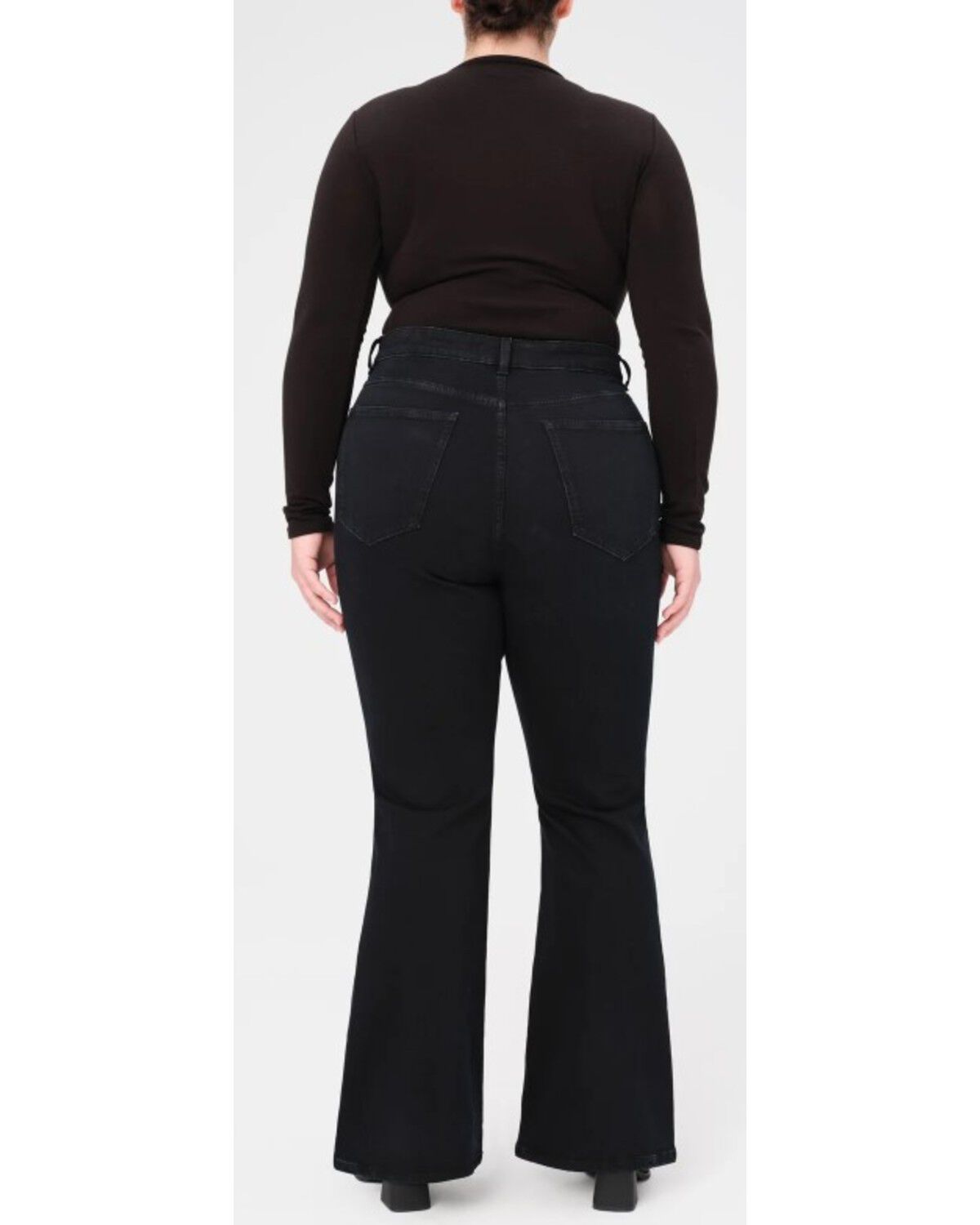 Warp + Weft Women's Mia Dark Wash High Rise Flare Stretch Denim Jeans - Plus