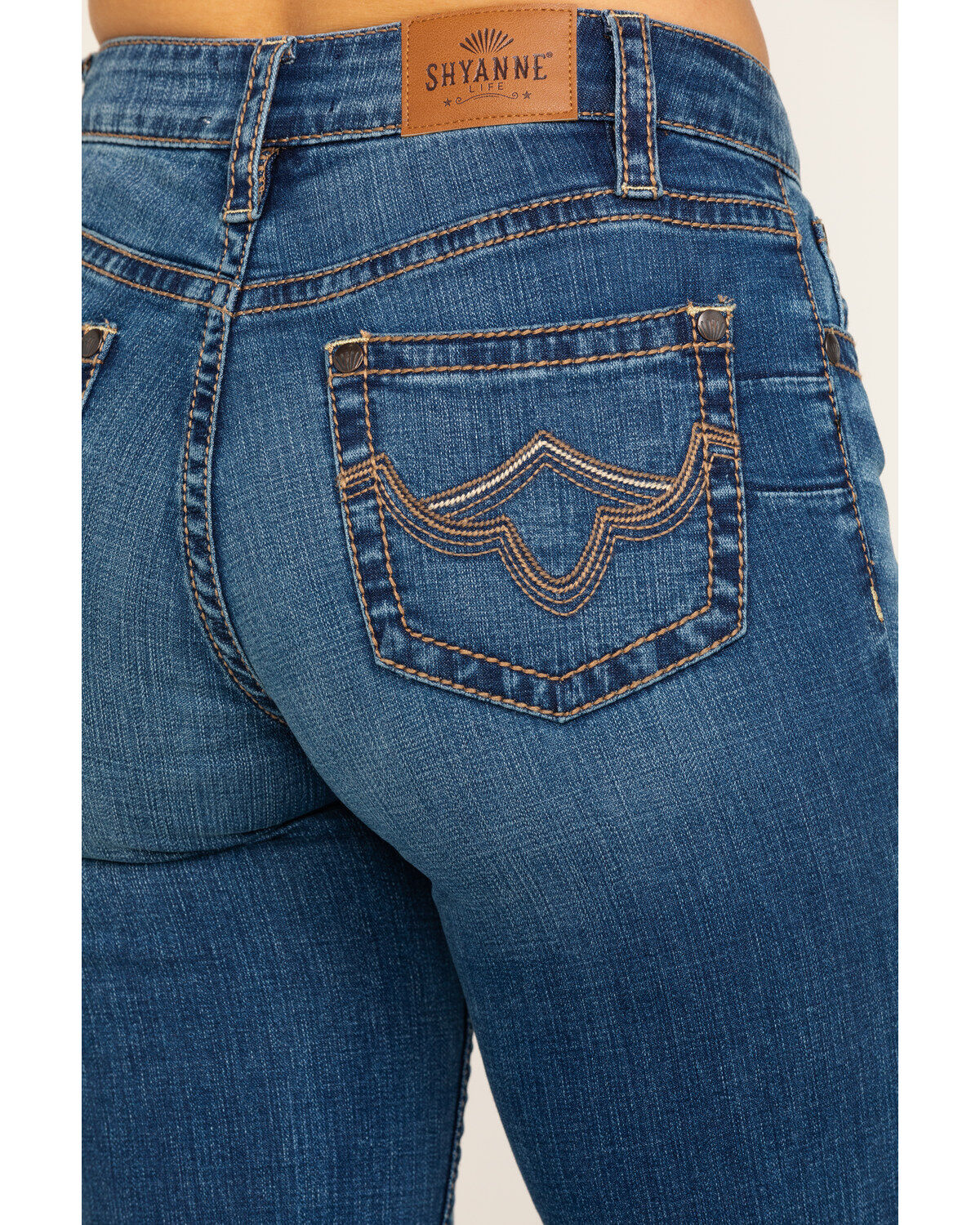 Shyanne Women's Light Wash Tidal Riding Jeans