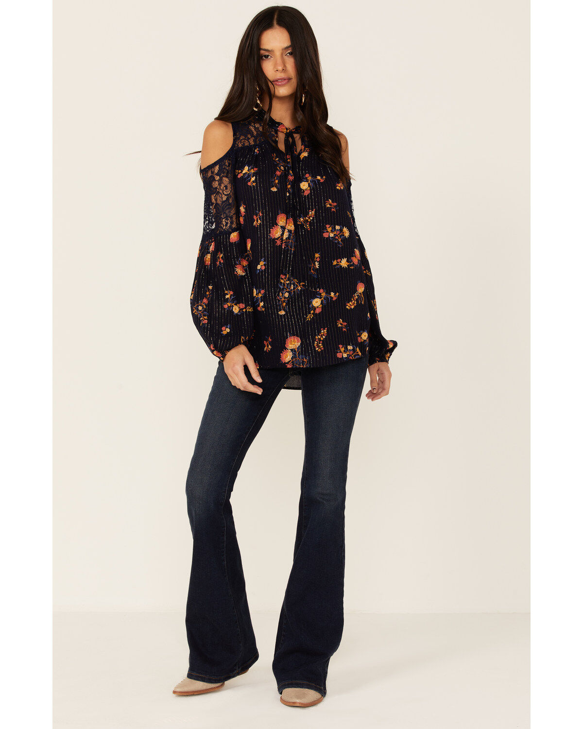 Miss Me Women's Cold Shoulder Long Sleeve Floral Top