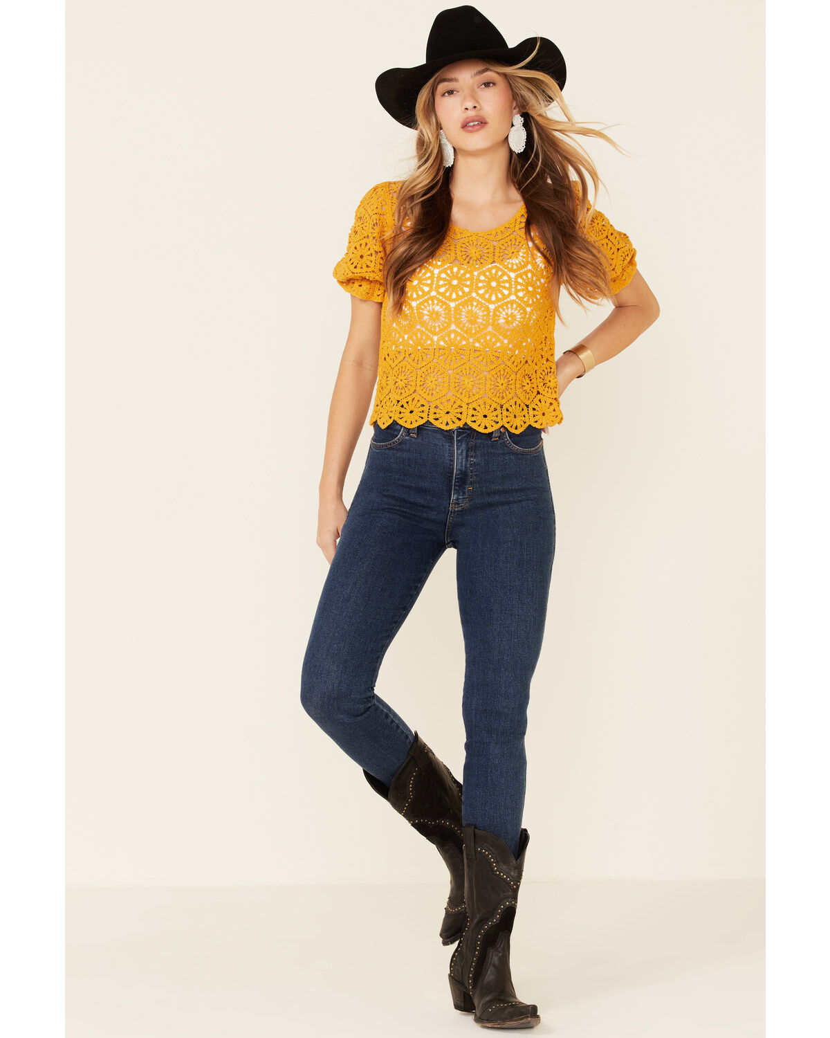 Very J Women's Mustard Circle Crochet Short Sleeve Crop Top