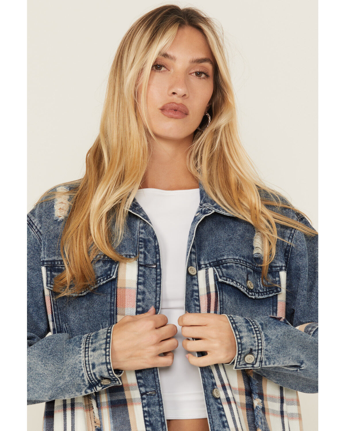 26 International Women's Plaid Print Long Sleeve Button-Down Denim Shacket