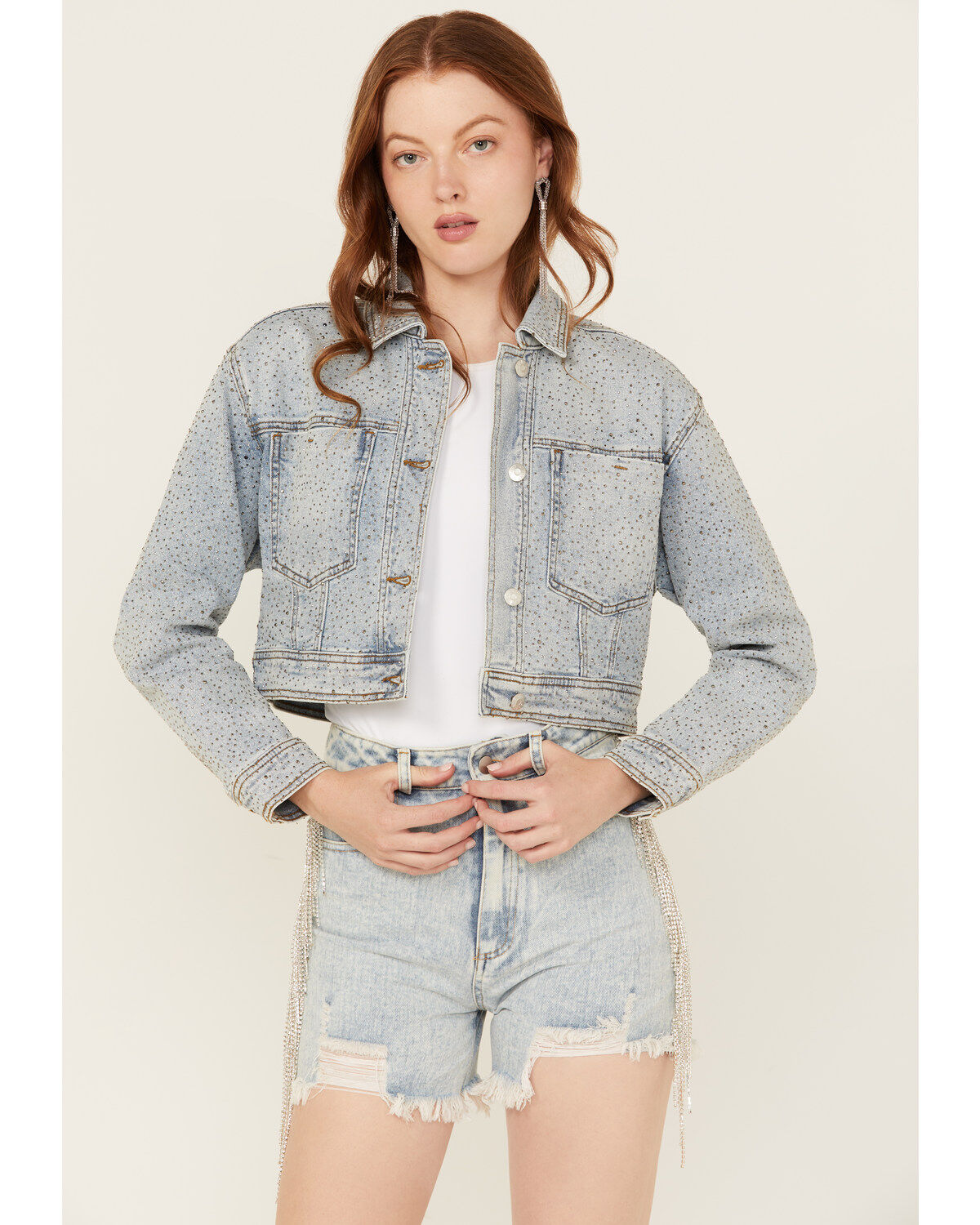 Vibrant Denim Women's Light Wash Rhinestone Cropped Denim Trucker Jacket